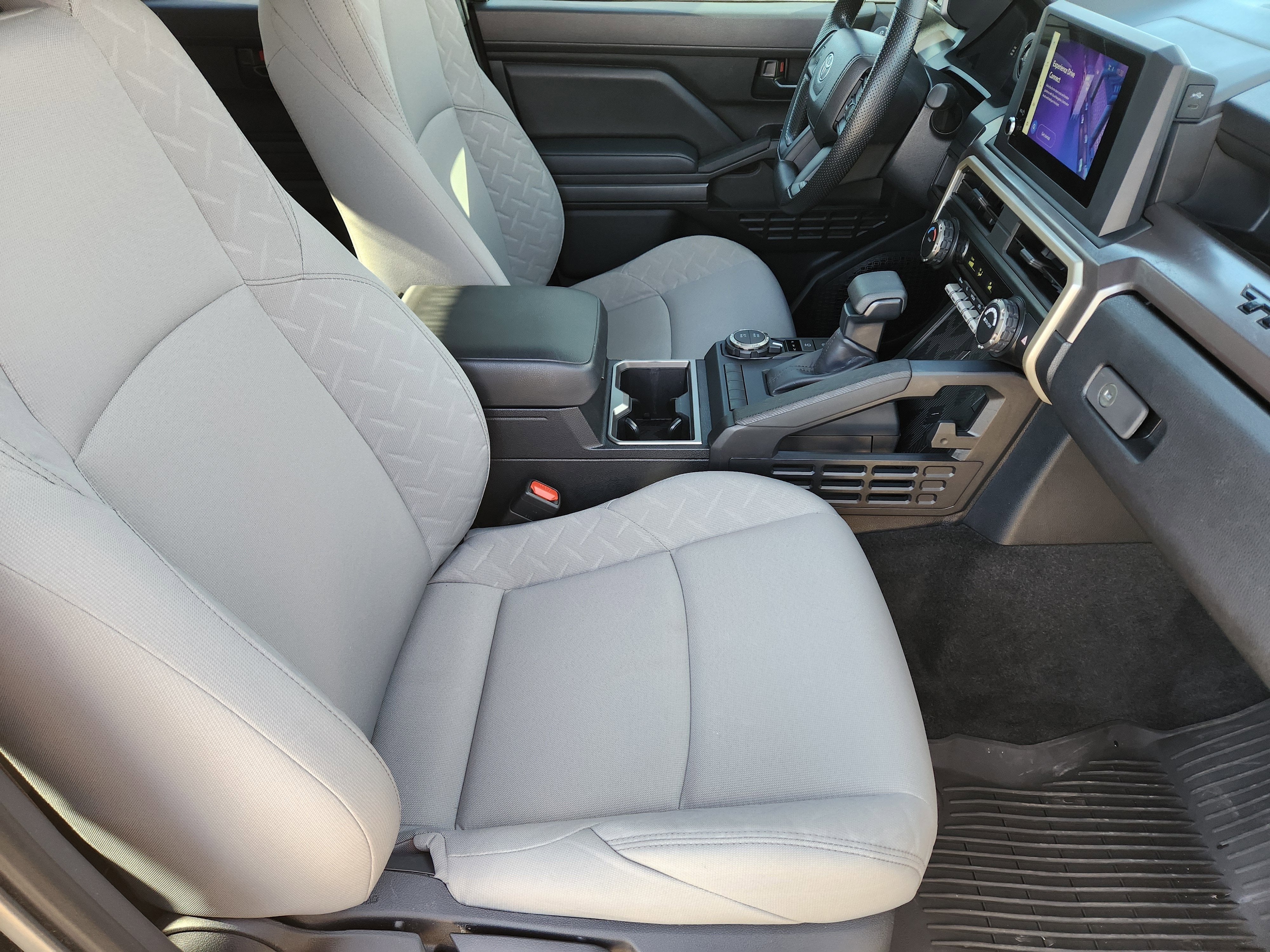 2024 Toyota Tacoma 4WD SR5