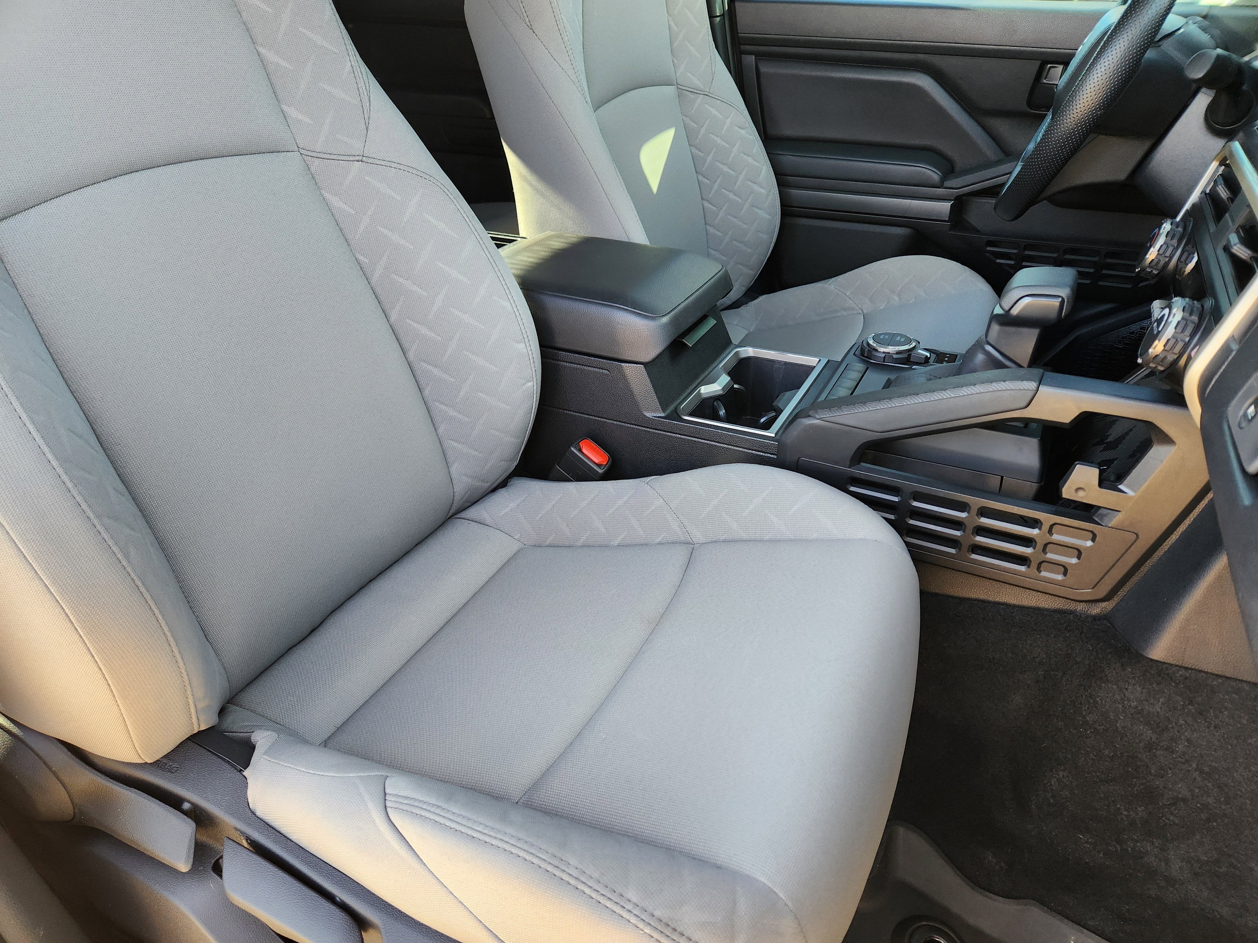 2024 Toyota Tacoma 4WD SR5