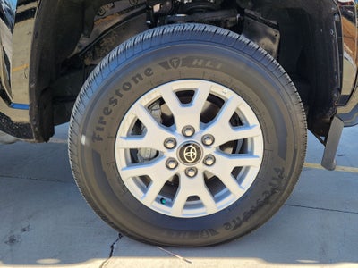 2024 Toyota Tacoma 4WD SR5
