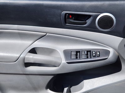 2015 Toyota Tacoma Base