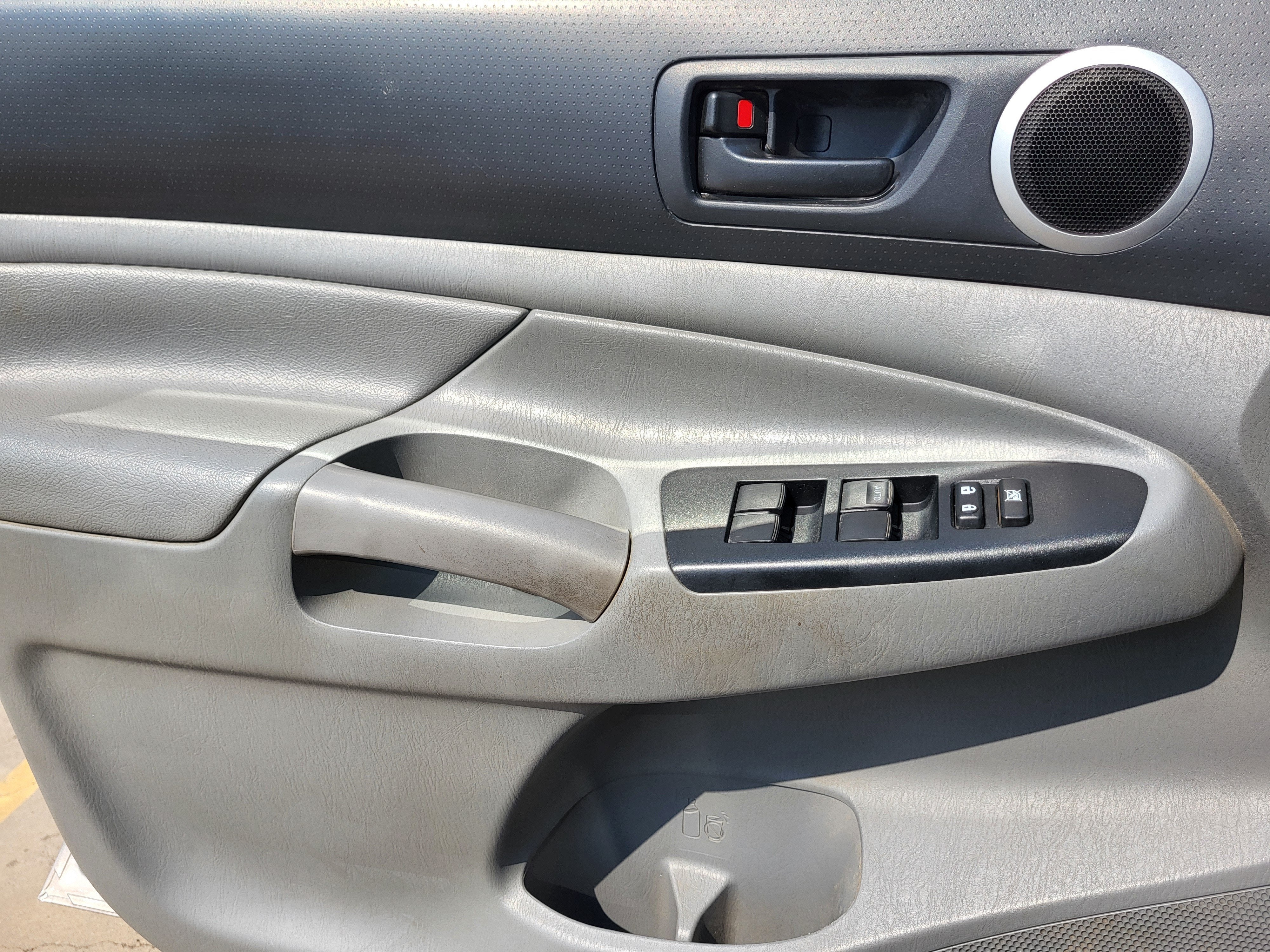 2015 Toyota Tacoma Base