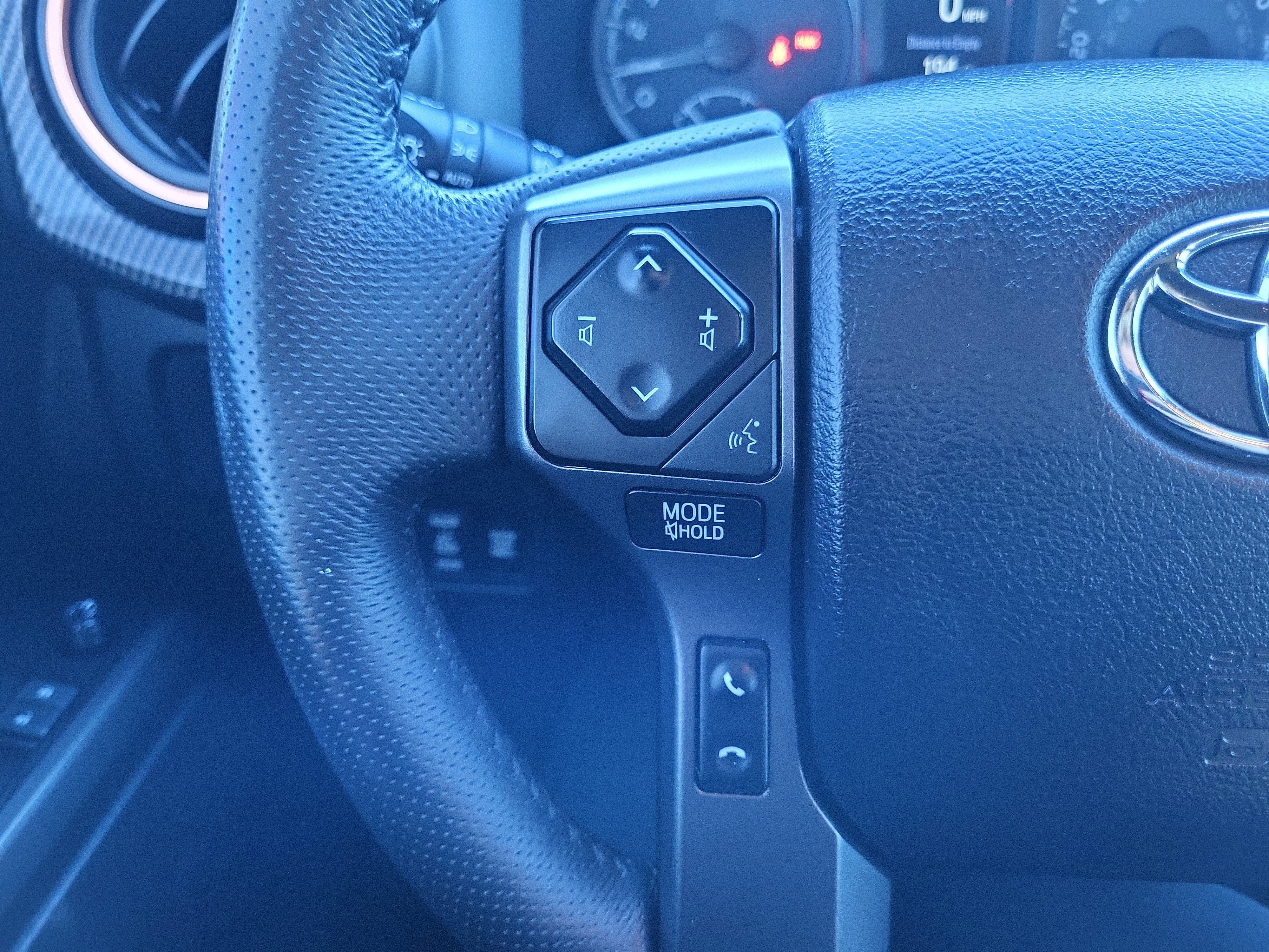 2022 Toyota Tacoma TRD Off-Road