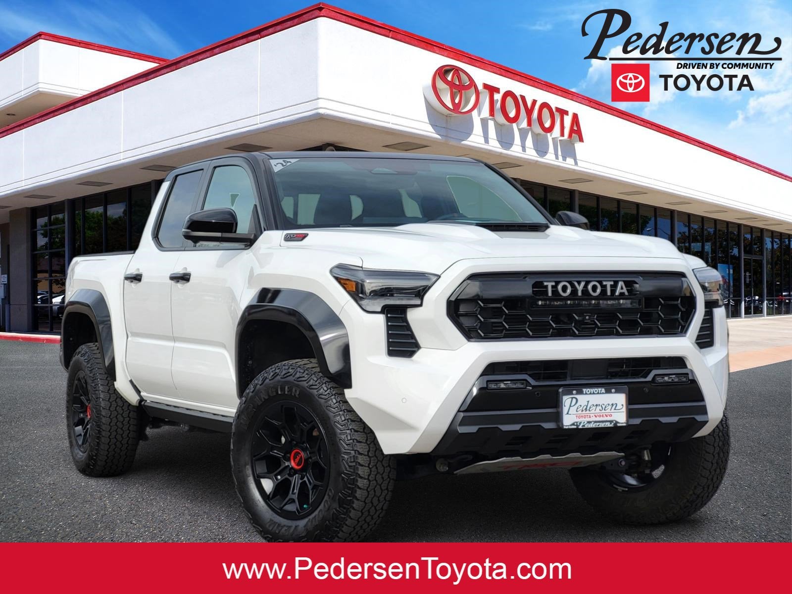 2024 Toyota Tacoma Hybrid TRD Pro