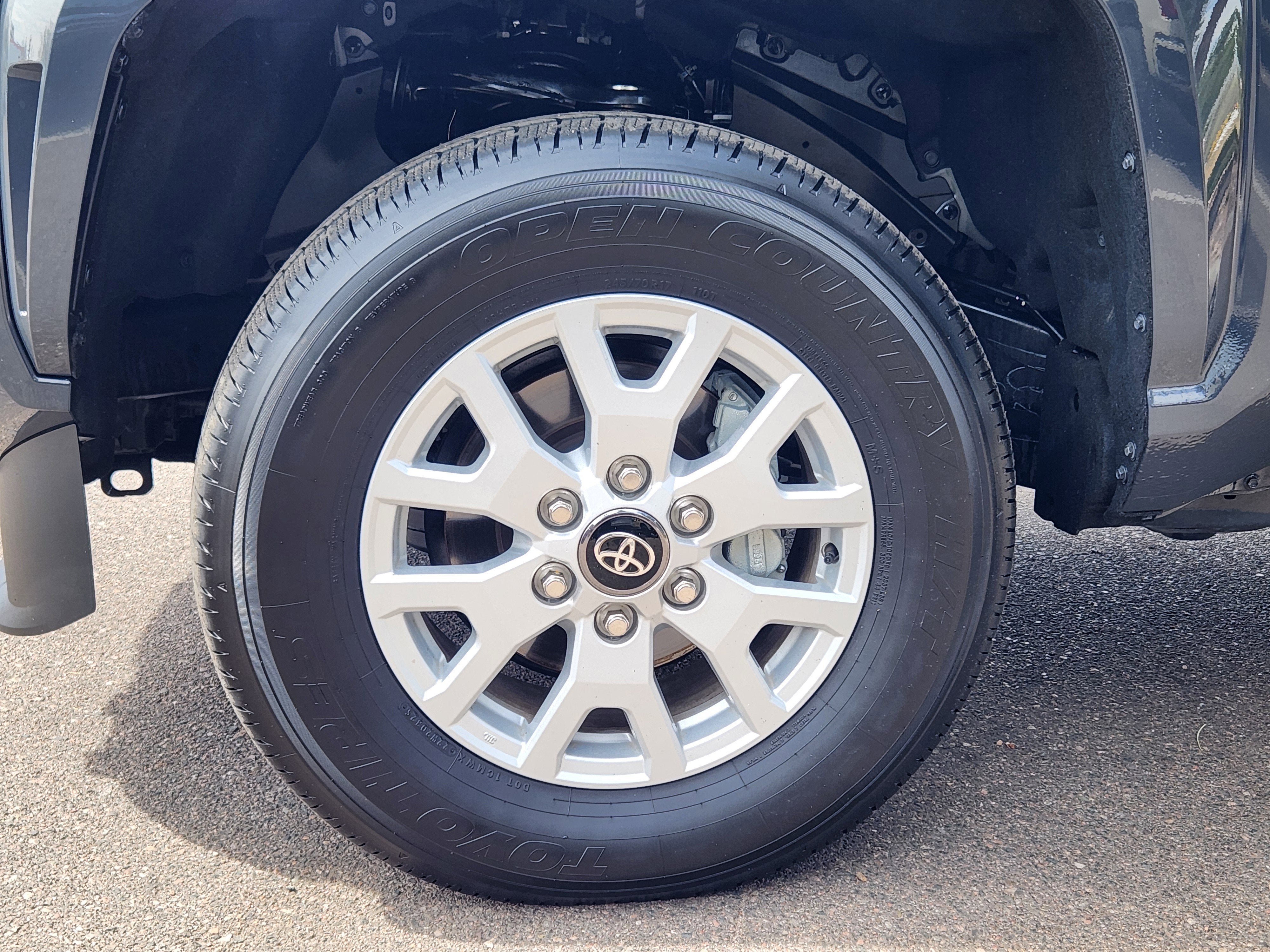 2025 Toyota Tacoma SR