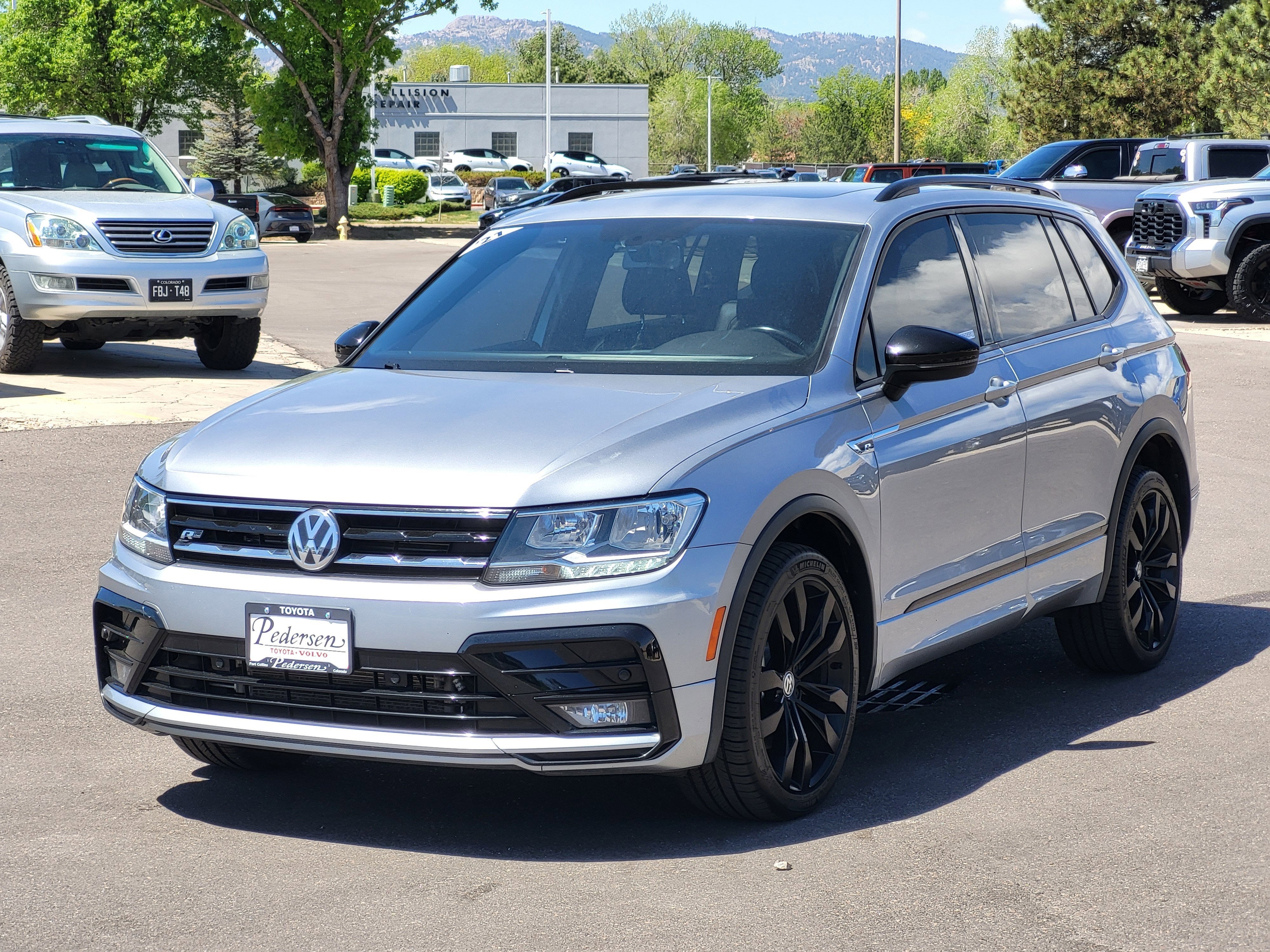 2021 Volkswagen Tiguan 2.0T SE R-Line Black