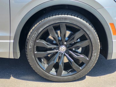 2021 Volkswagen Tiguan 2.0T SE R-Line Black