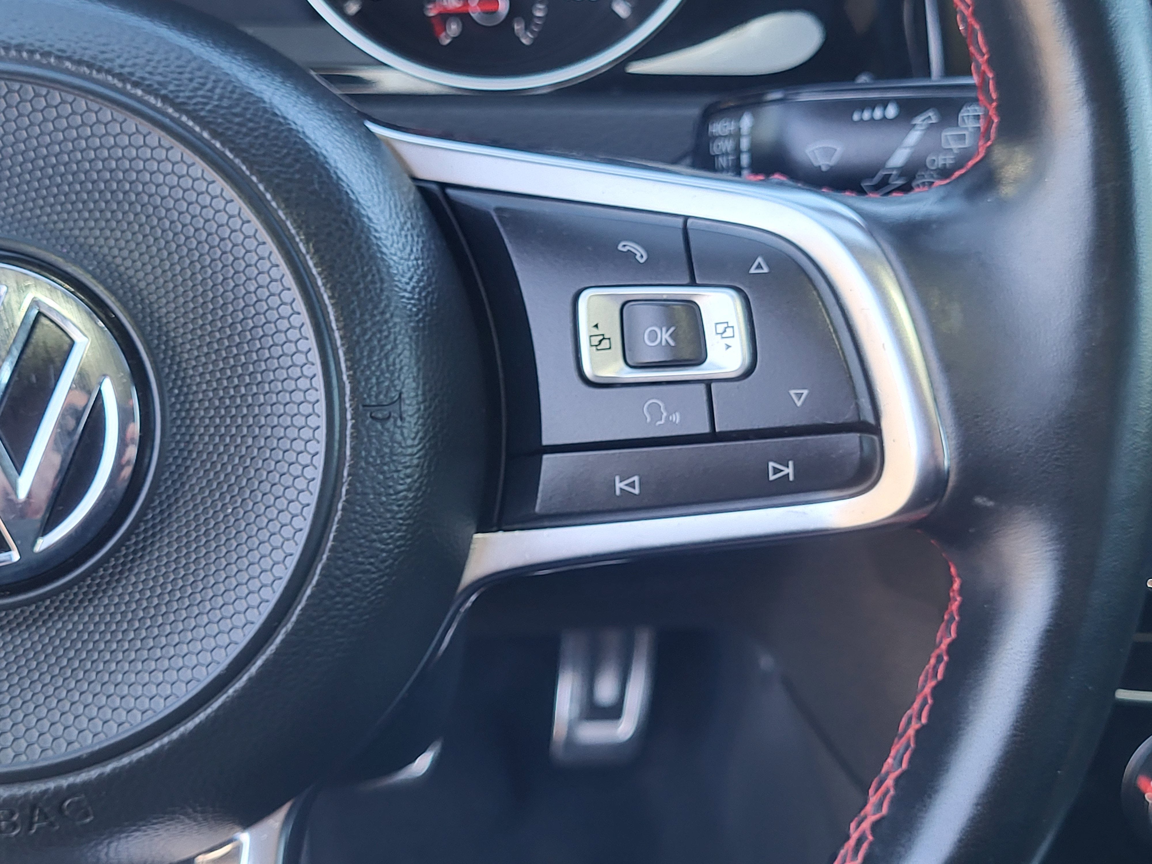 2018 Volkswagen Golf GTI 2.0T SE