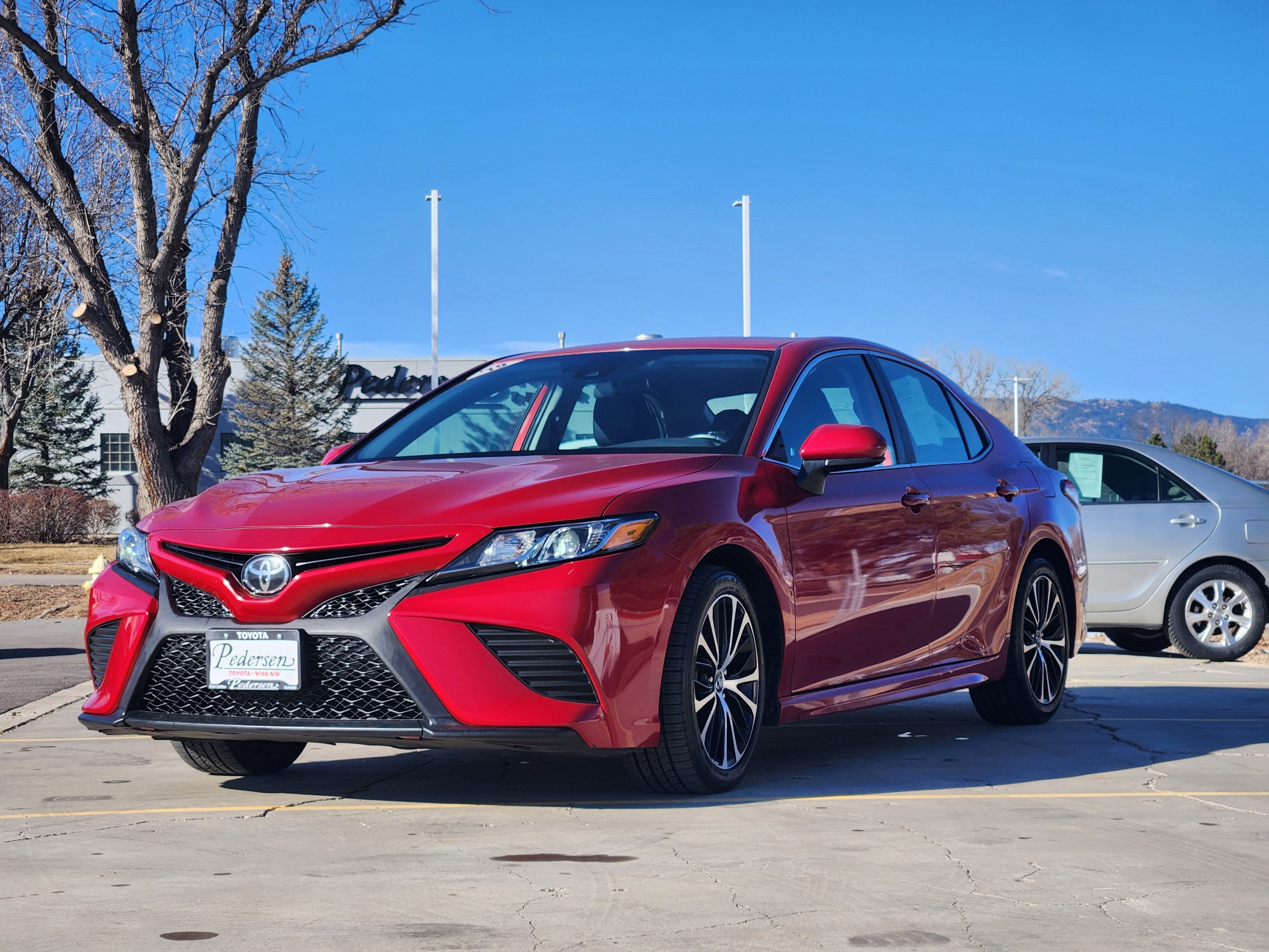 2019 Toyota Camry SE