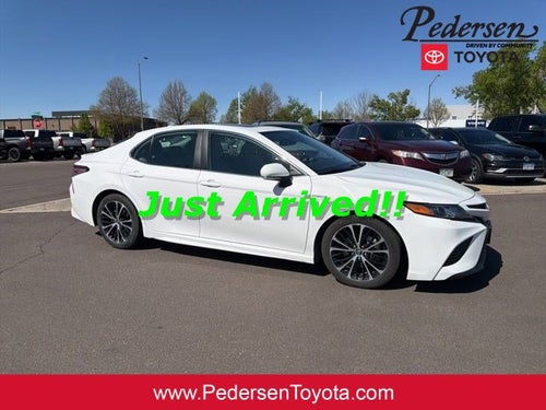 2019 Toyota Camry Hybrid SE