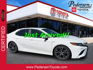 2019 Toyota Camry Hybrid SE