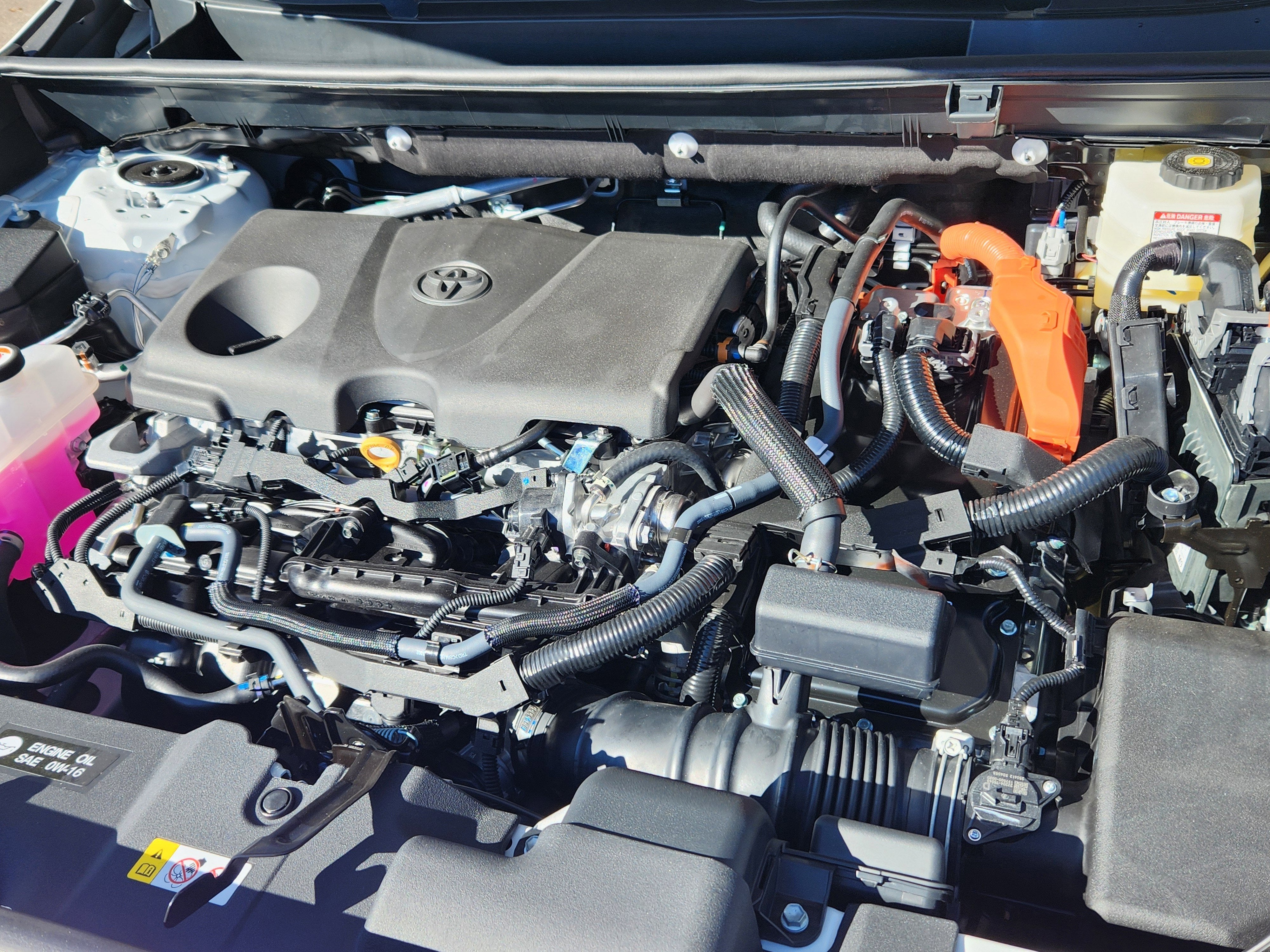 2025 Toyota RAV4 Hybrid XLE XLE