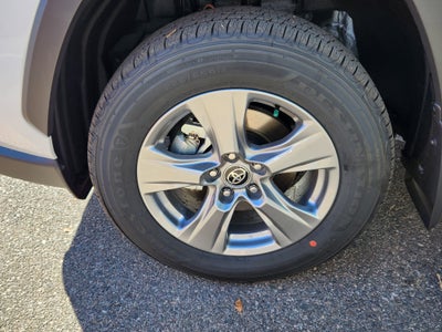 2025 Toyota RAV4 Hybrid XLE XLE