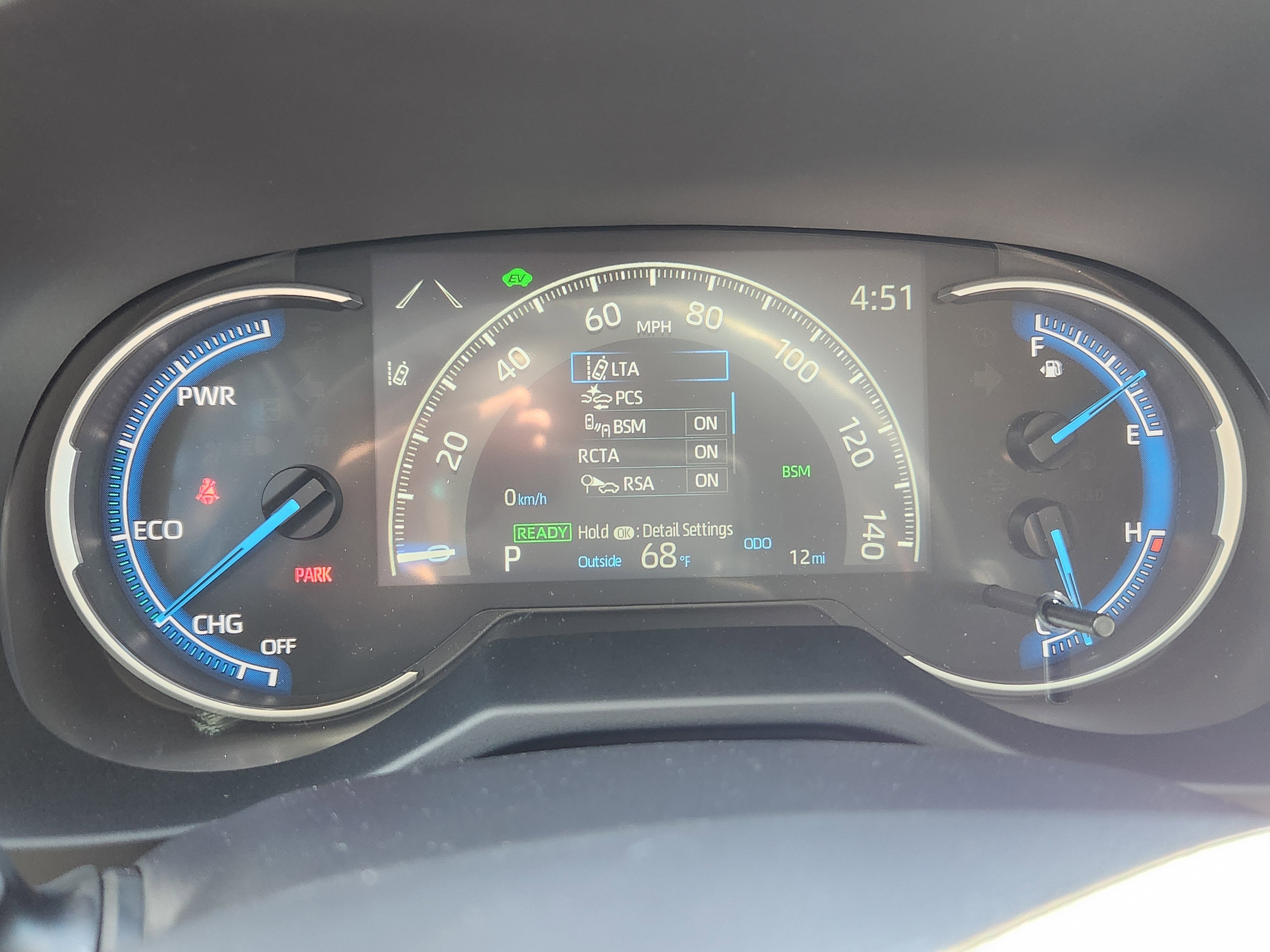 2025 Toyota RAV4 Hybrid XLE XLE