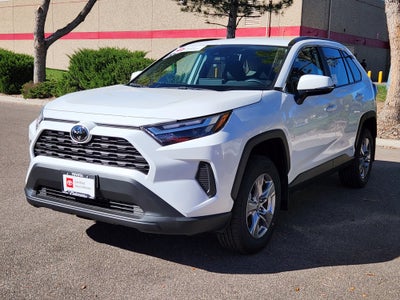 2025 Toyota RAV4 Hybrid XLE XLE