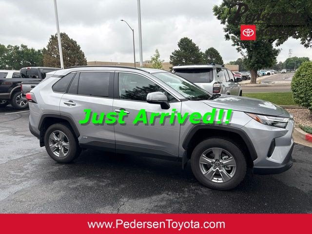 2025 Toyota RAV4 Hybrid XLE