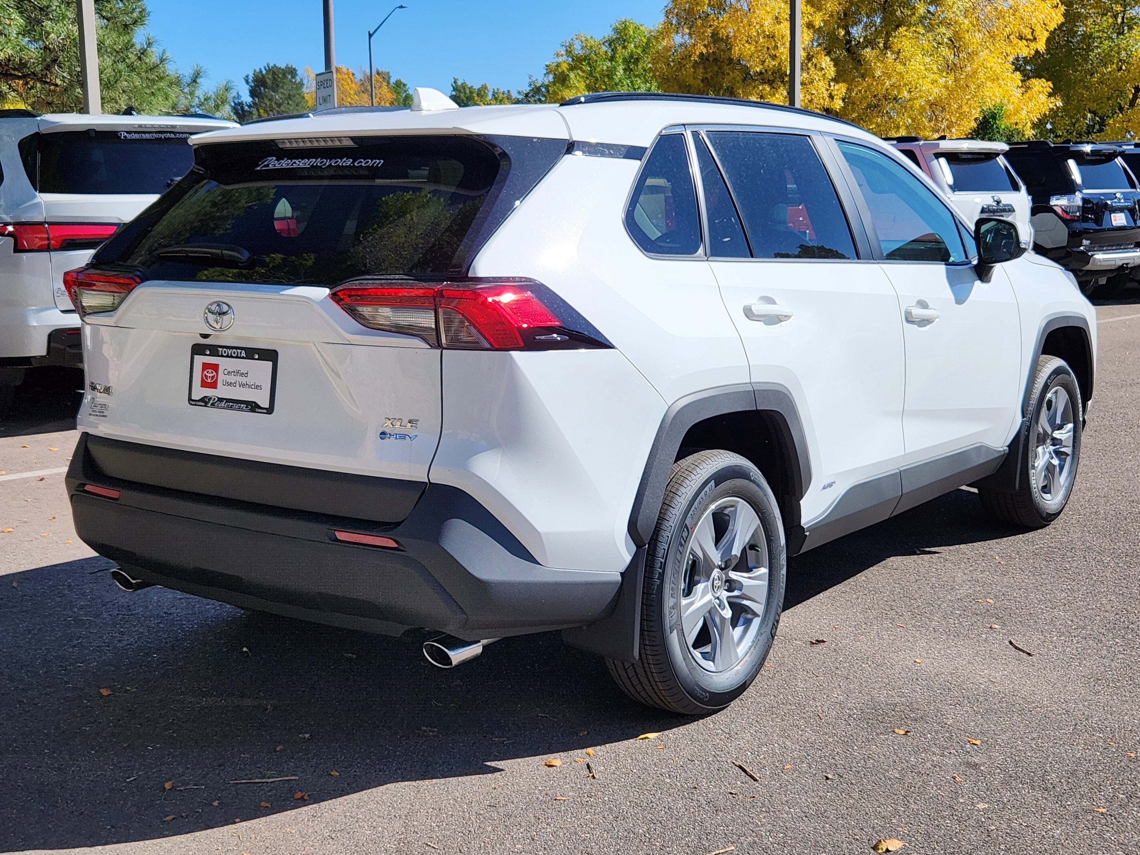 2025 Toyota RAV4 Hybrid XLE XLE