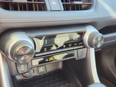 2025 Toyota RAV4 Hybrid XLE XLE