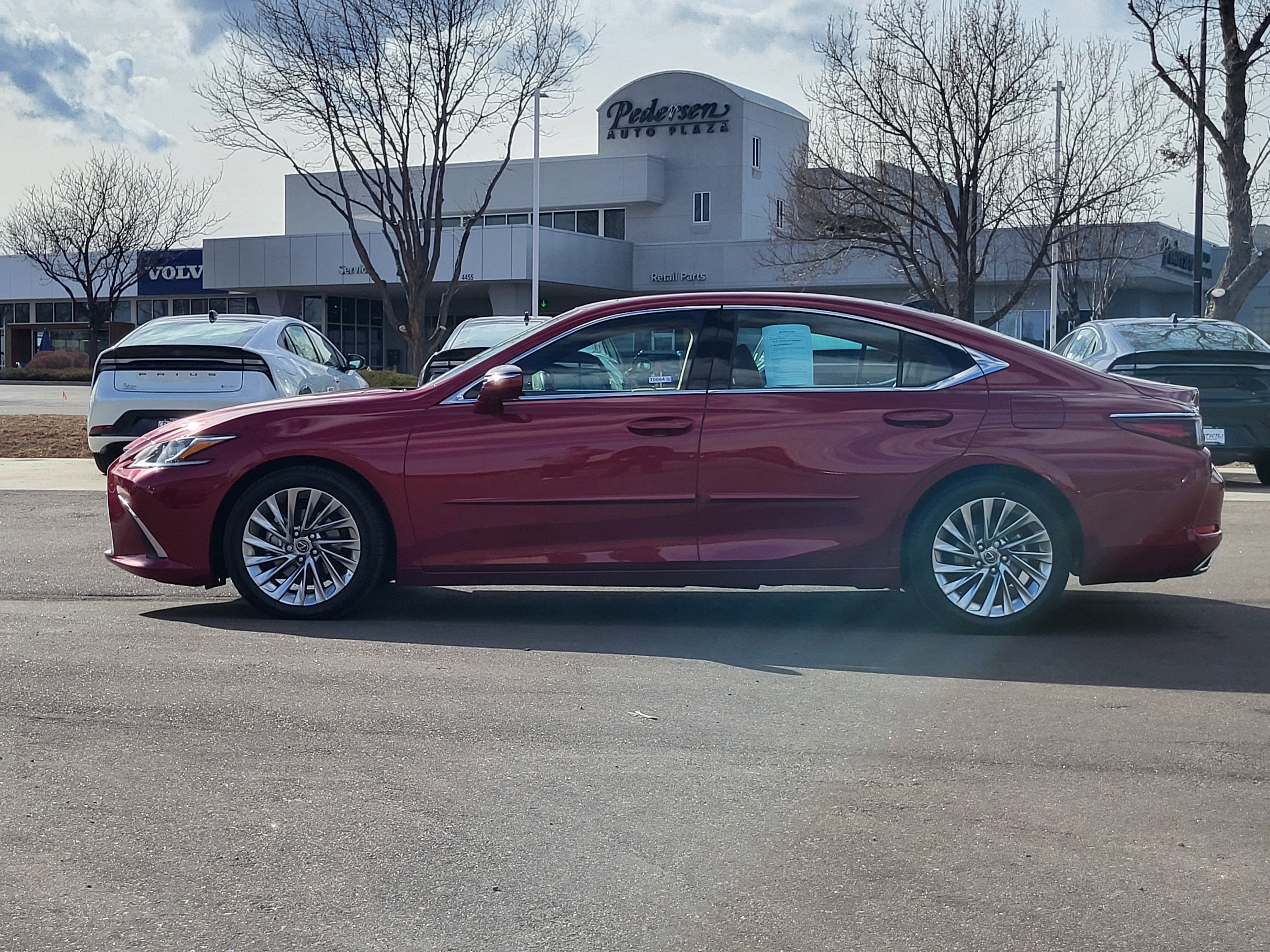 2022 Lexus ES 350 Luxury