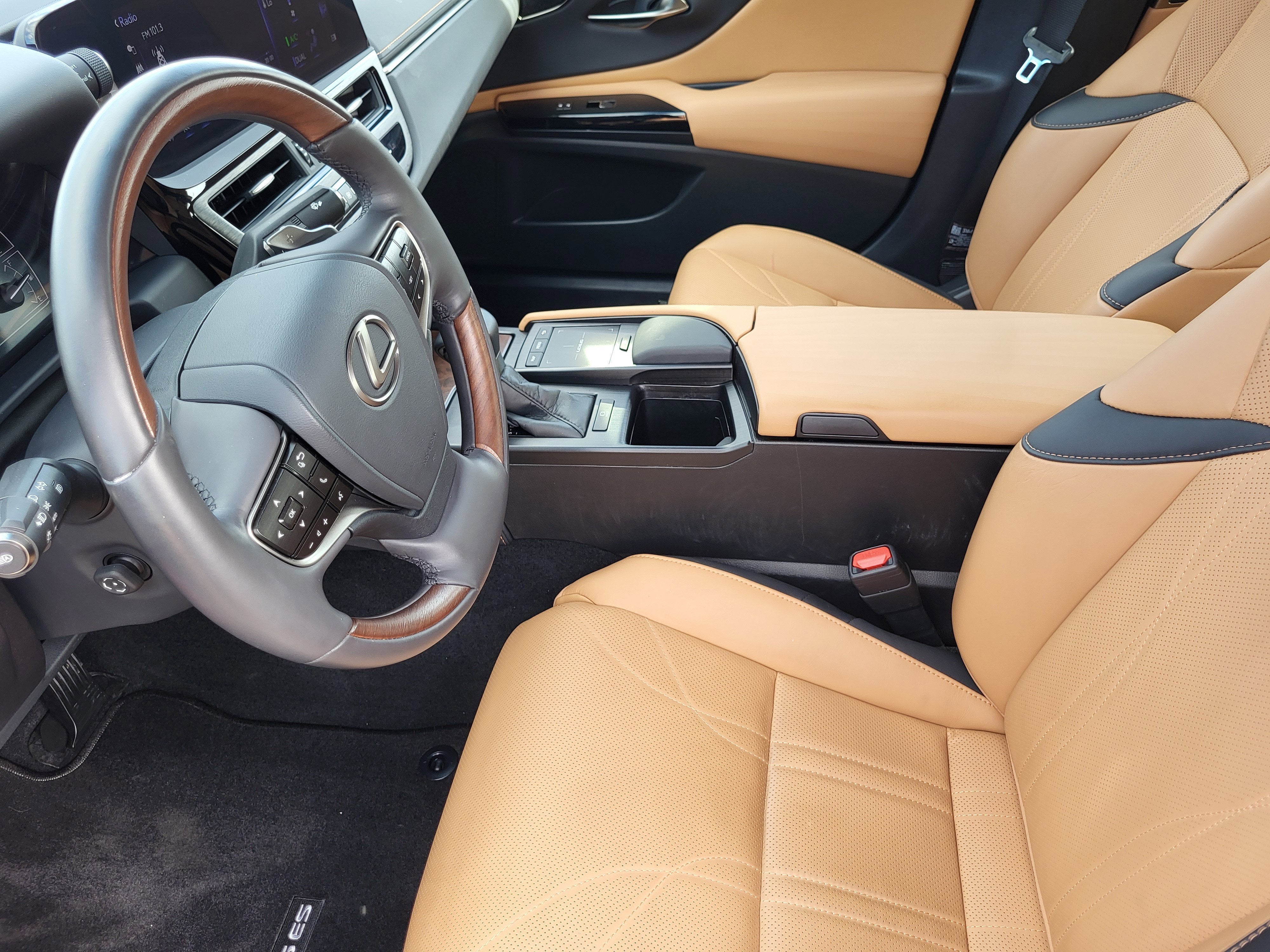 2022 Lexus ES 350 Luxury