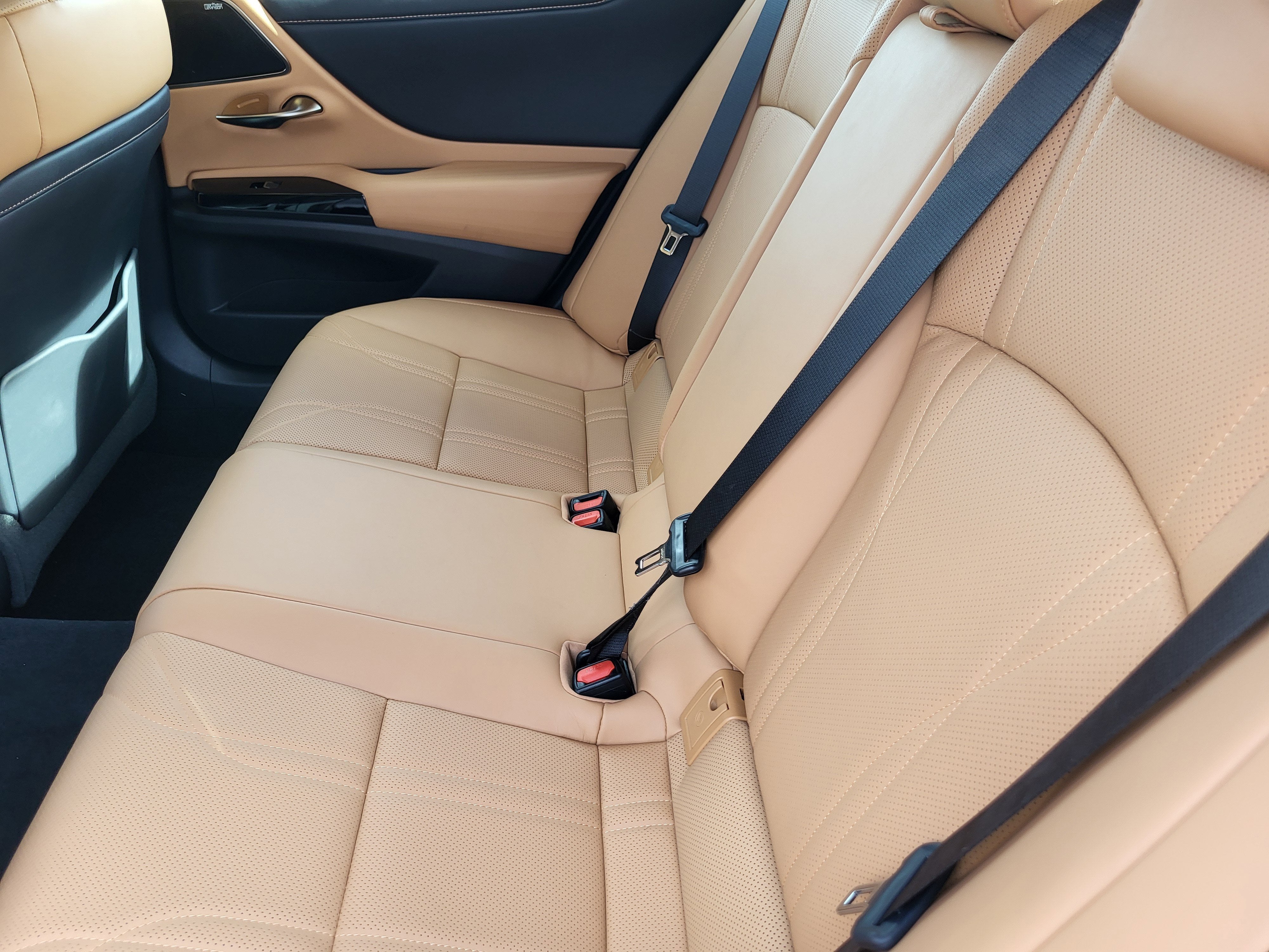 2022 Lexus ES 350 Luxury