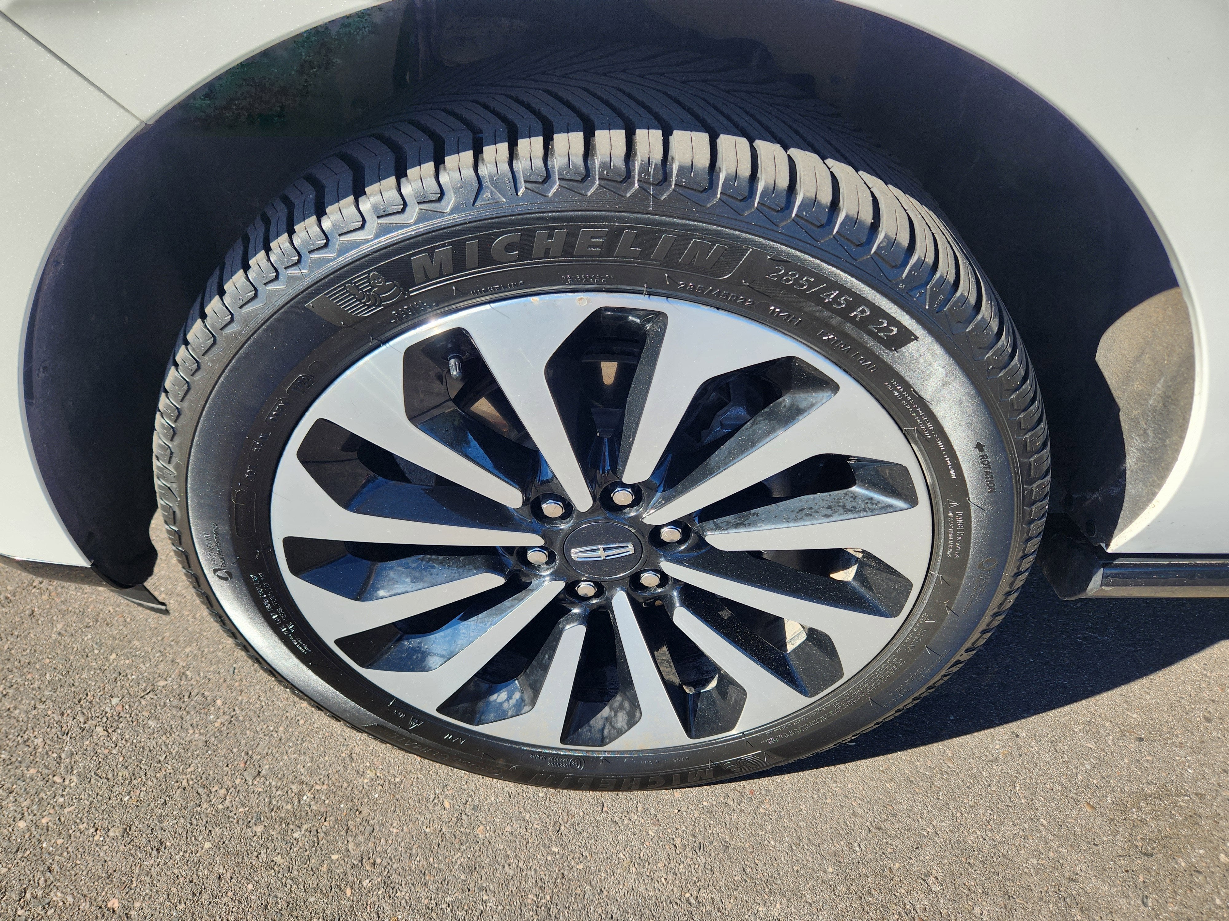 2023 Lincoln Navigator L Reserve