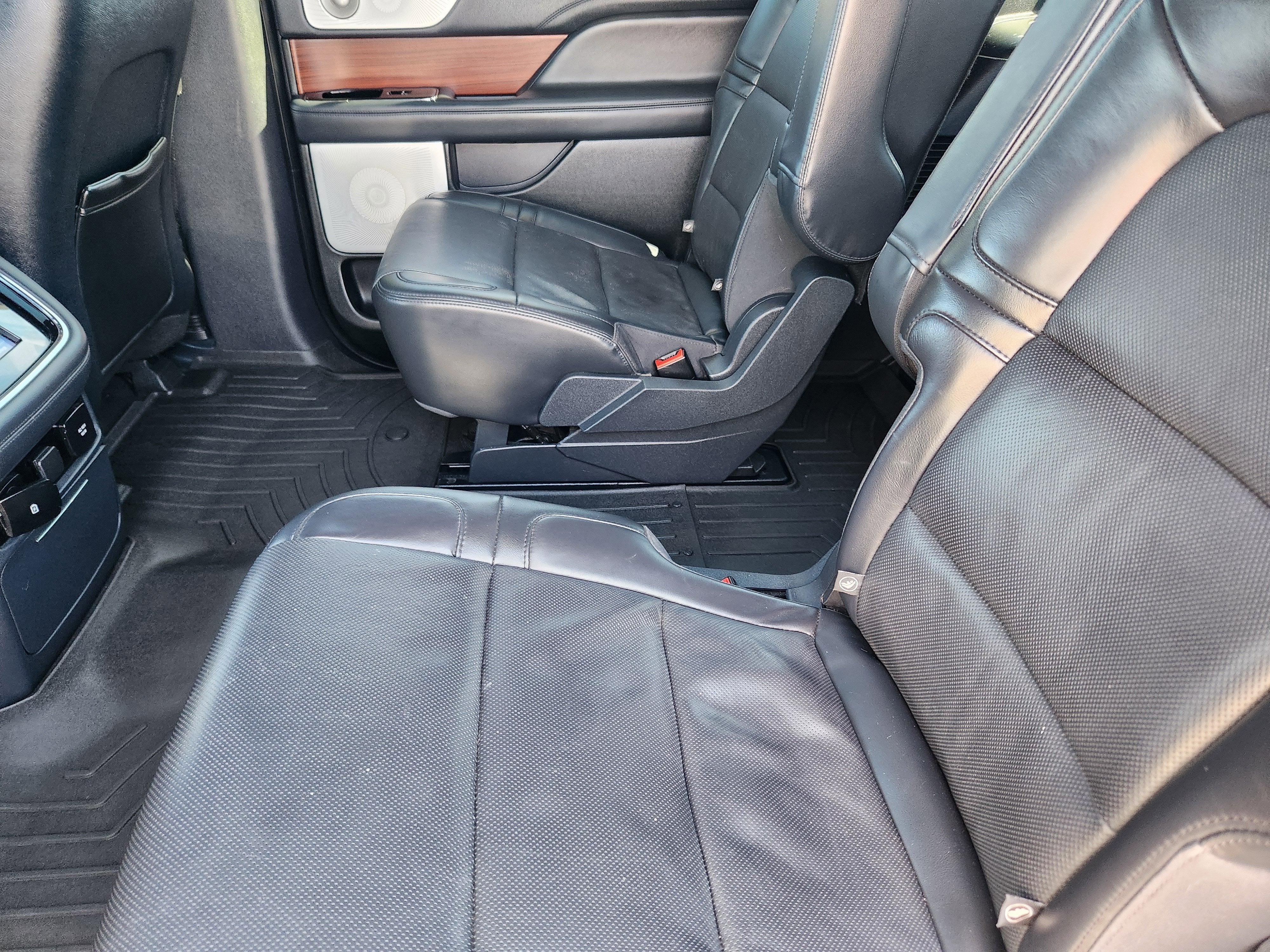 2023 Lincoln Navigator L Reserve