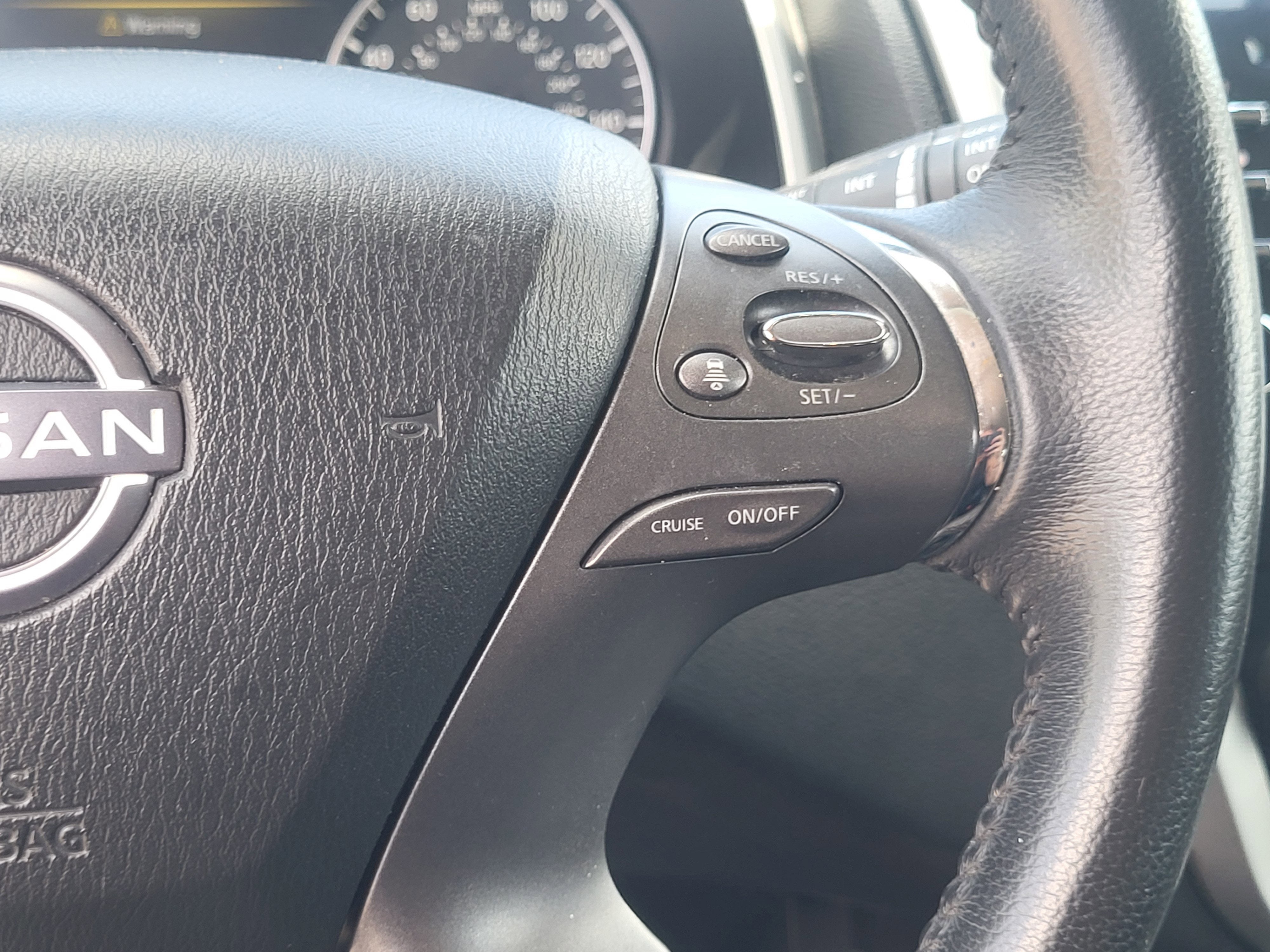2023 Nissan Murano SV