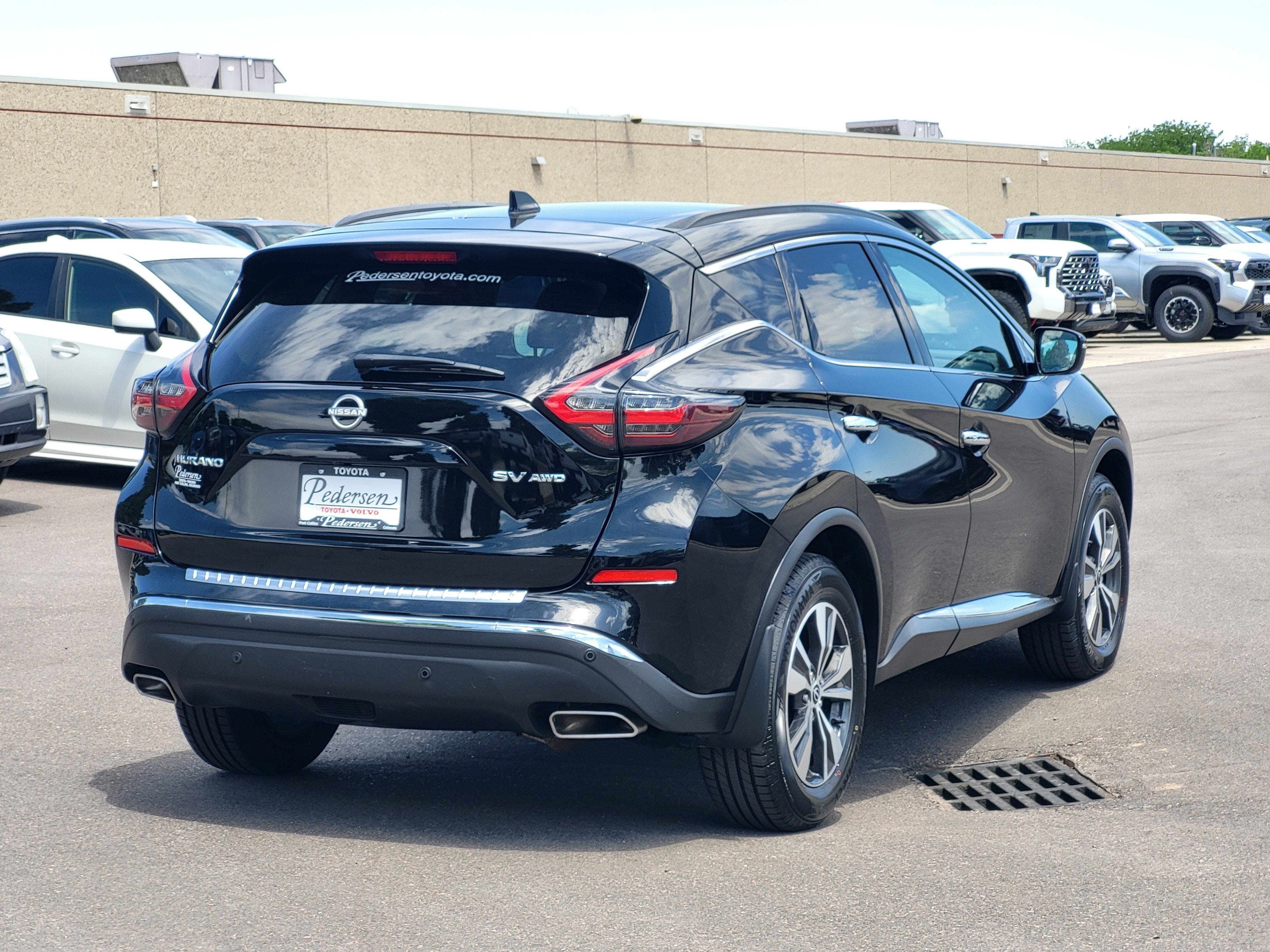 2023 Nissan Murano SV