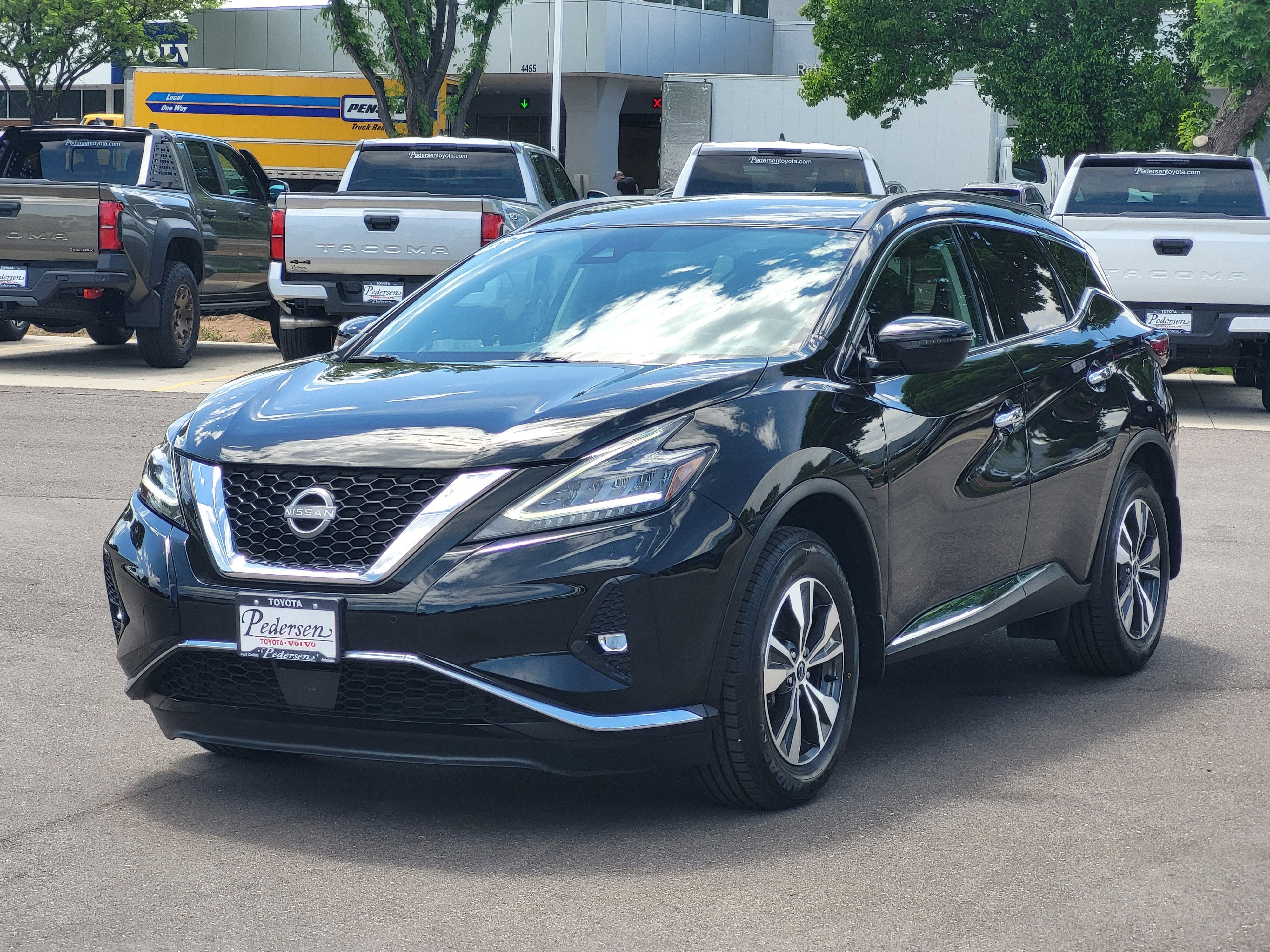 2023 Nissan Murano SV