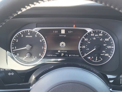 2024 Nissan Pathfinder SL