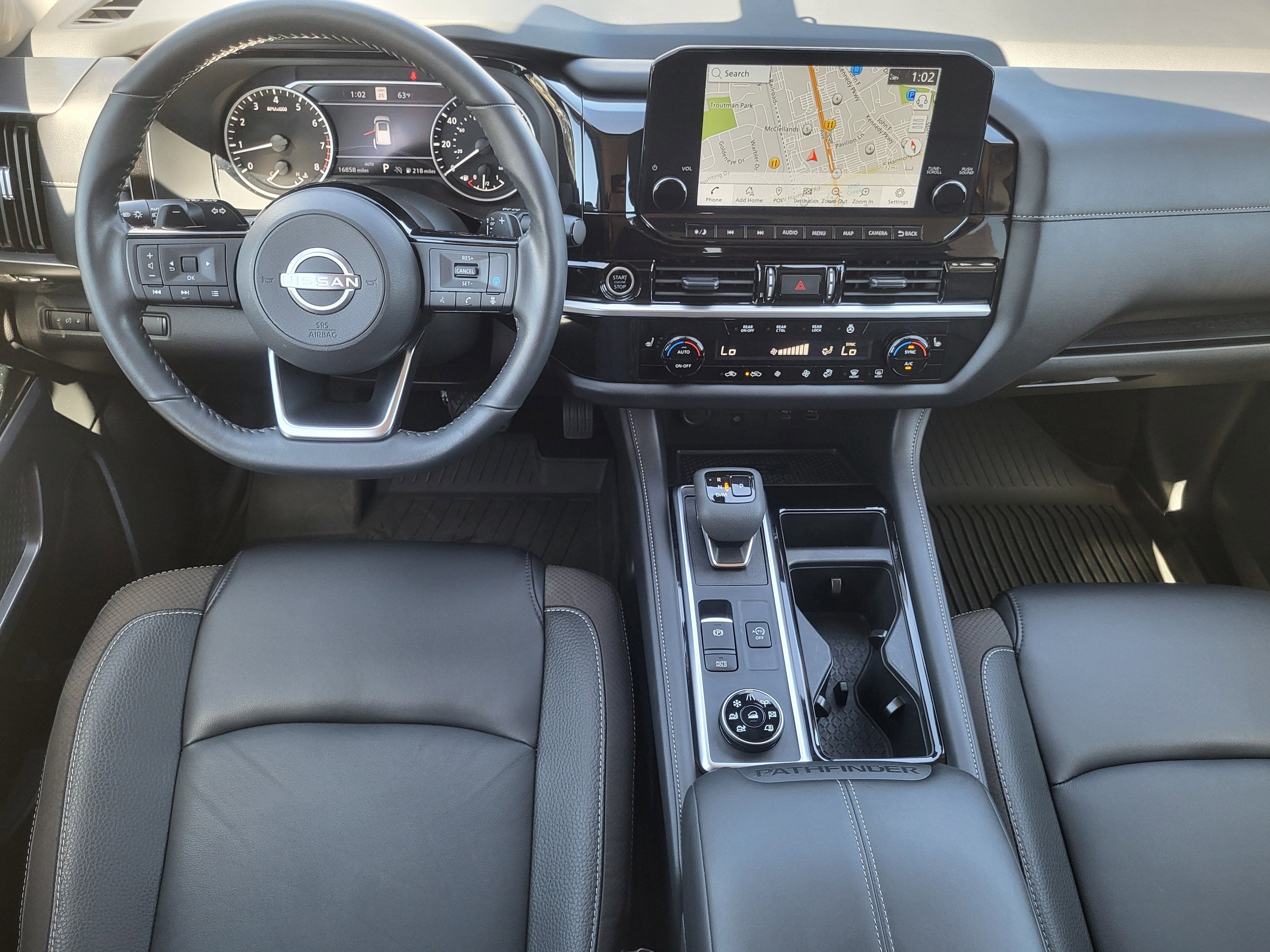 2024 Nissan Pathfinder SL