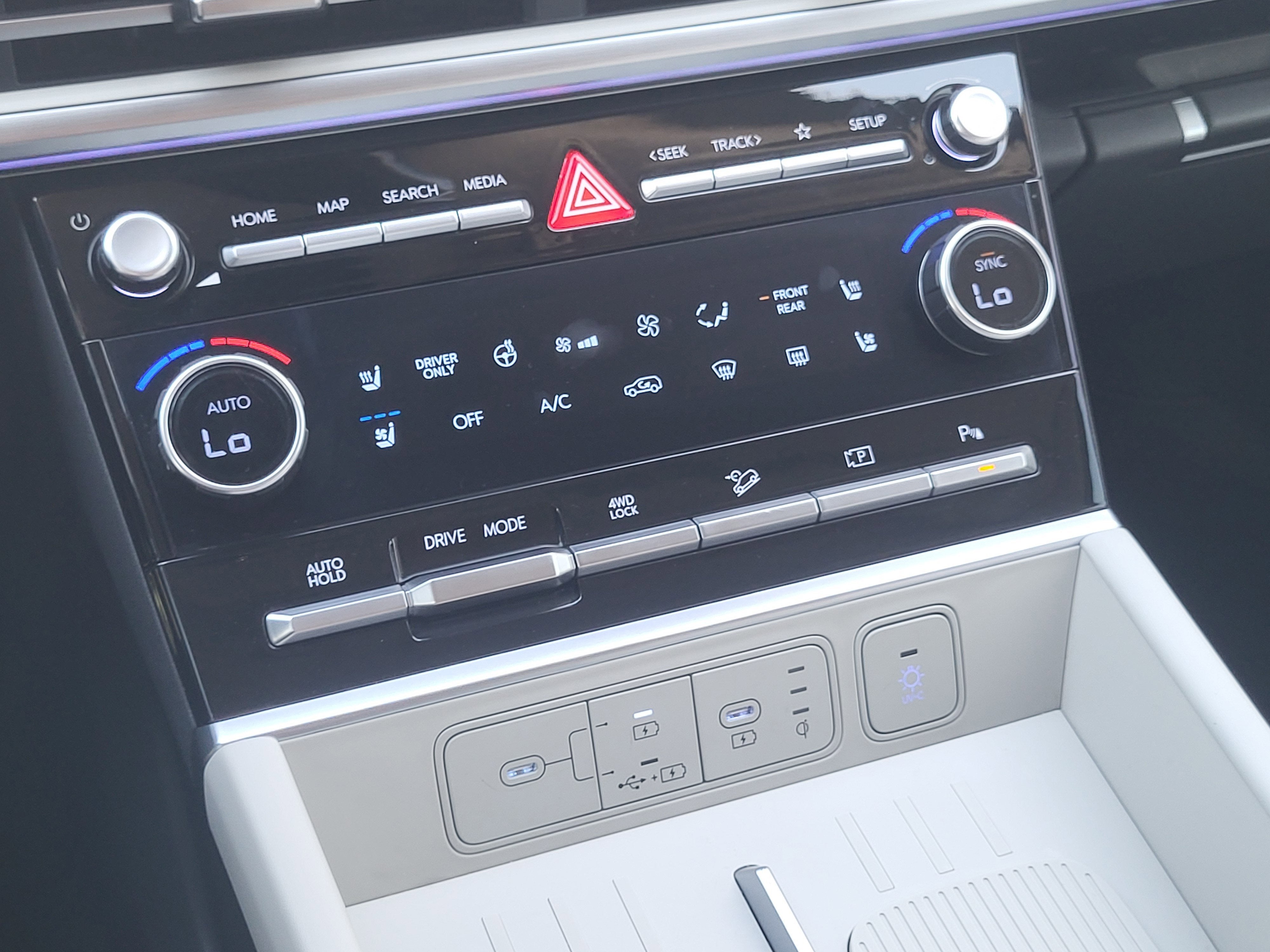 2024 Hyundai Santa Fe Hybrid Limited