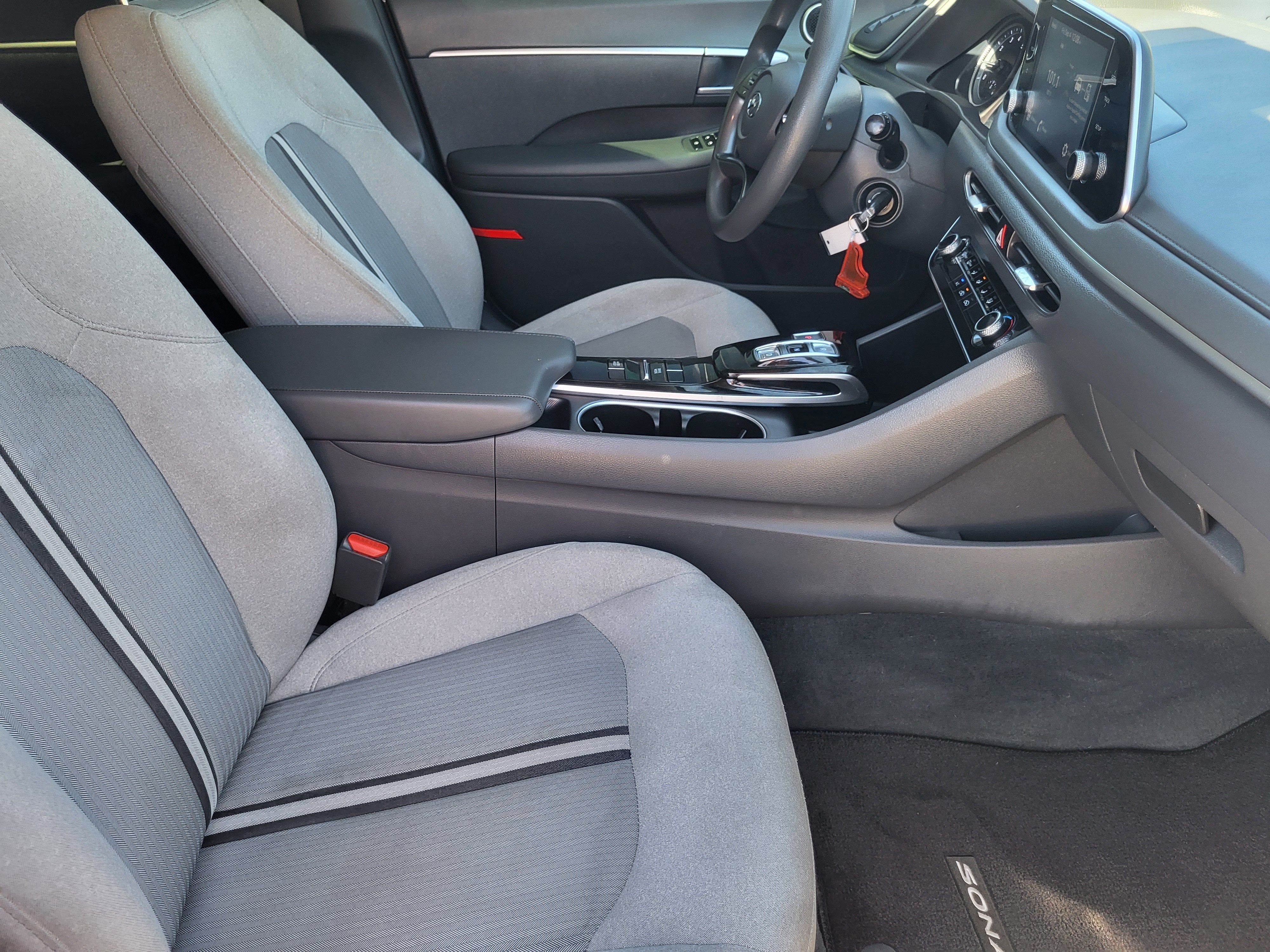 2021 Hyundai Sonata SE