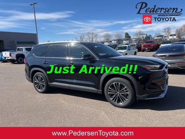 2024 Toyota Grand Highlander Hybrid MAX Platinum