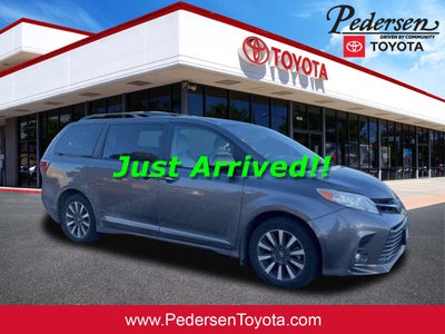 2019 Toyota Sienna XLE Premium