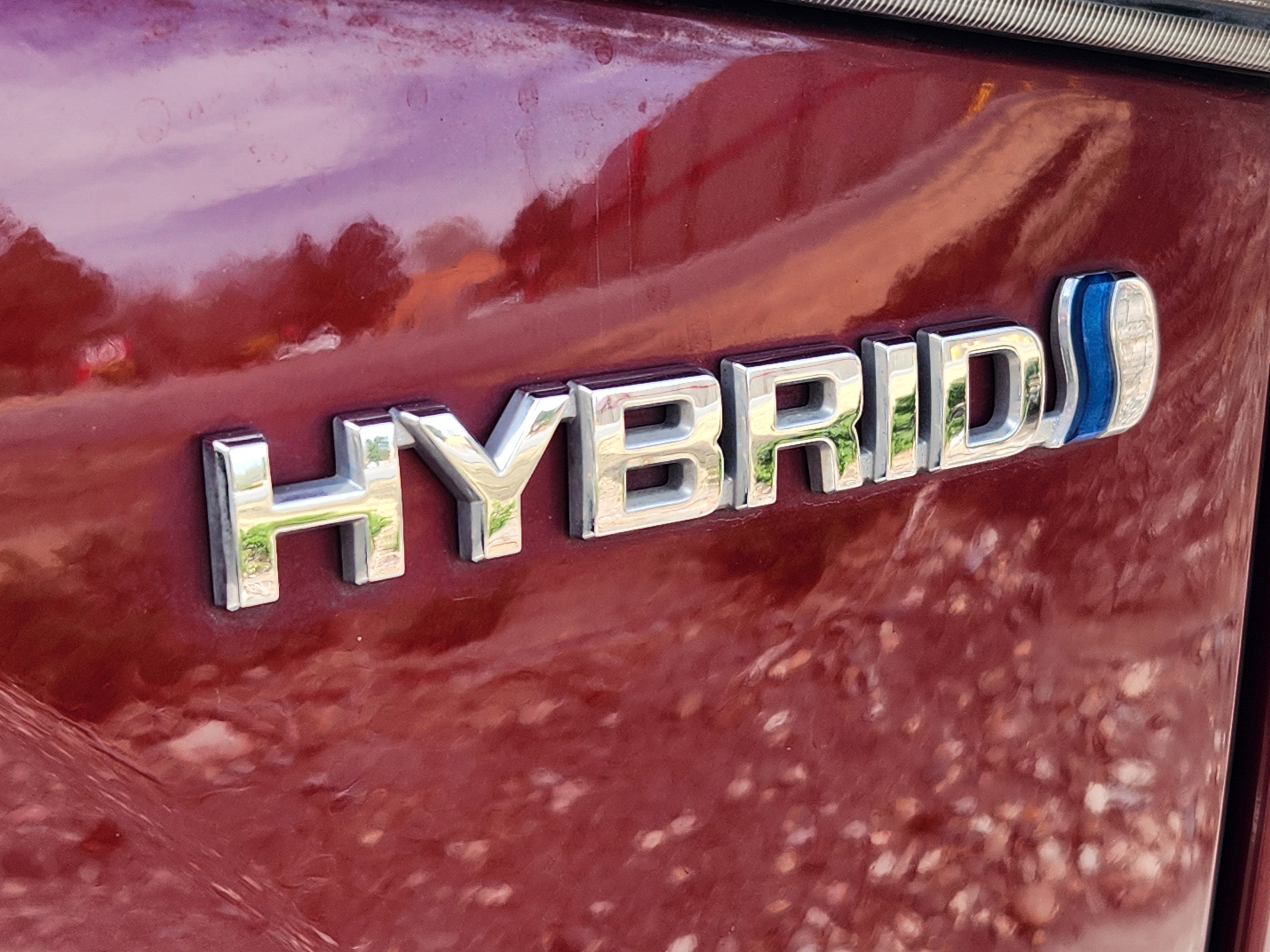 2022 Toyota Highlander Hybrid Platinum