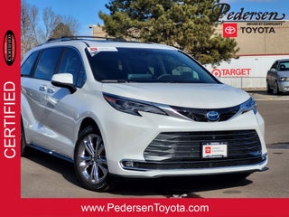 2024 Toyota Sienna Platinum