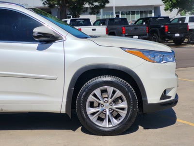 2014 Toyota Highlander XLE V6