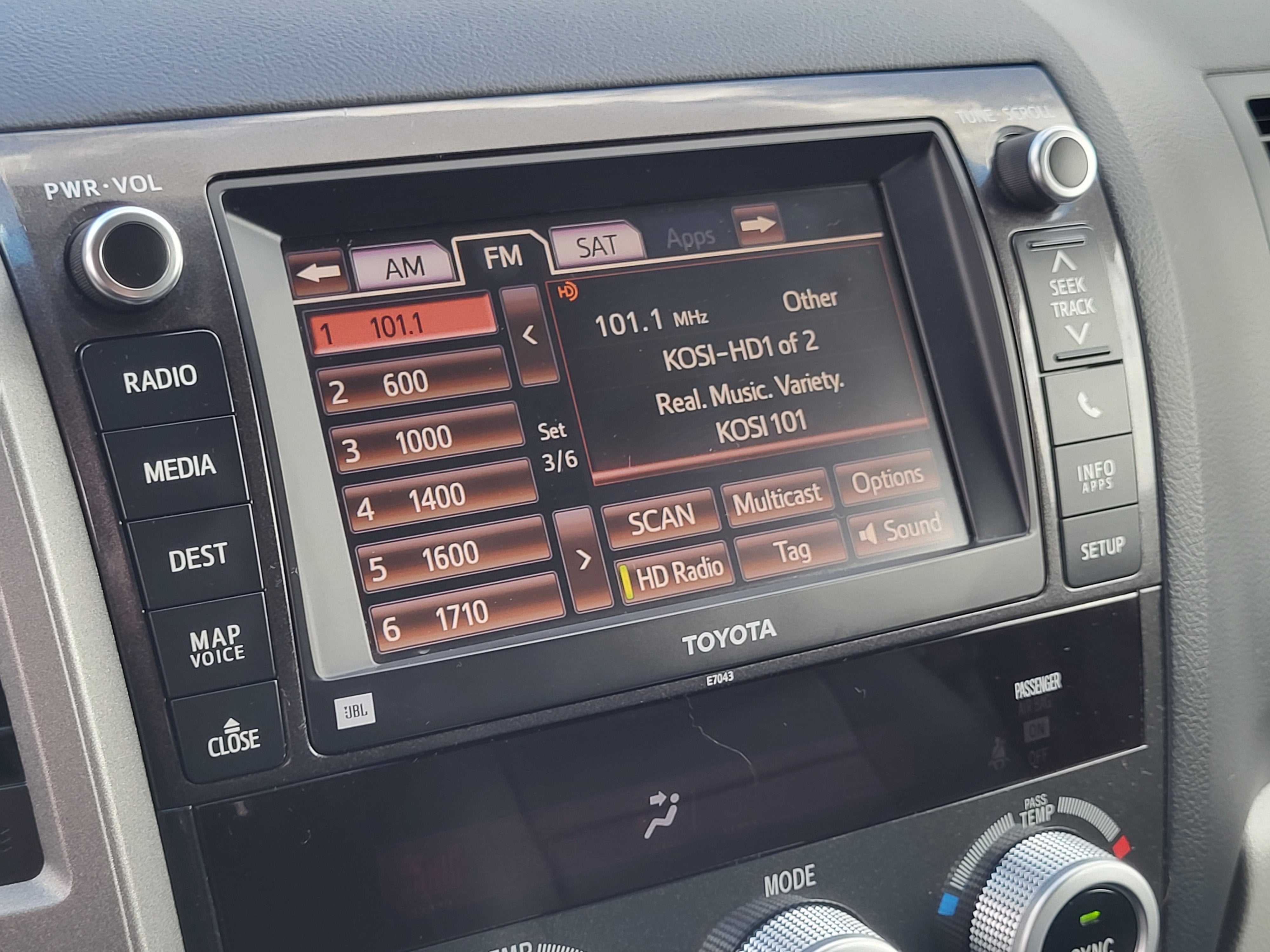 2013 Toyota Sequoia Limited