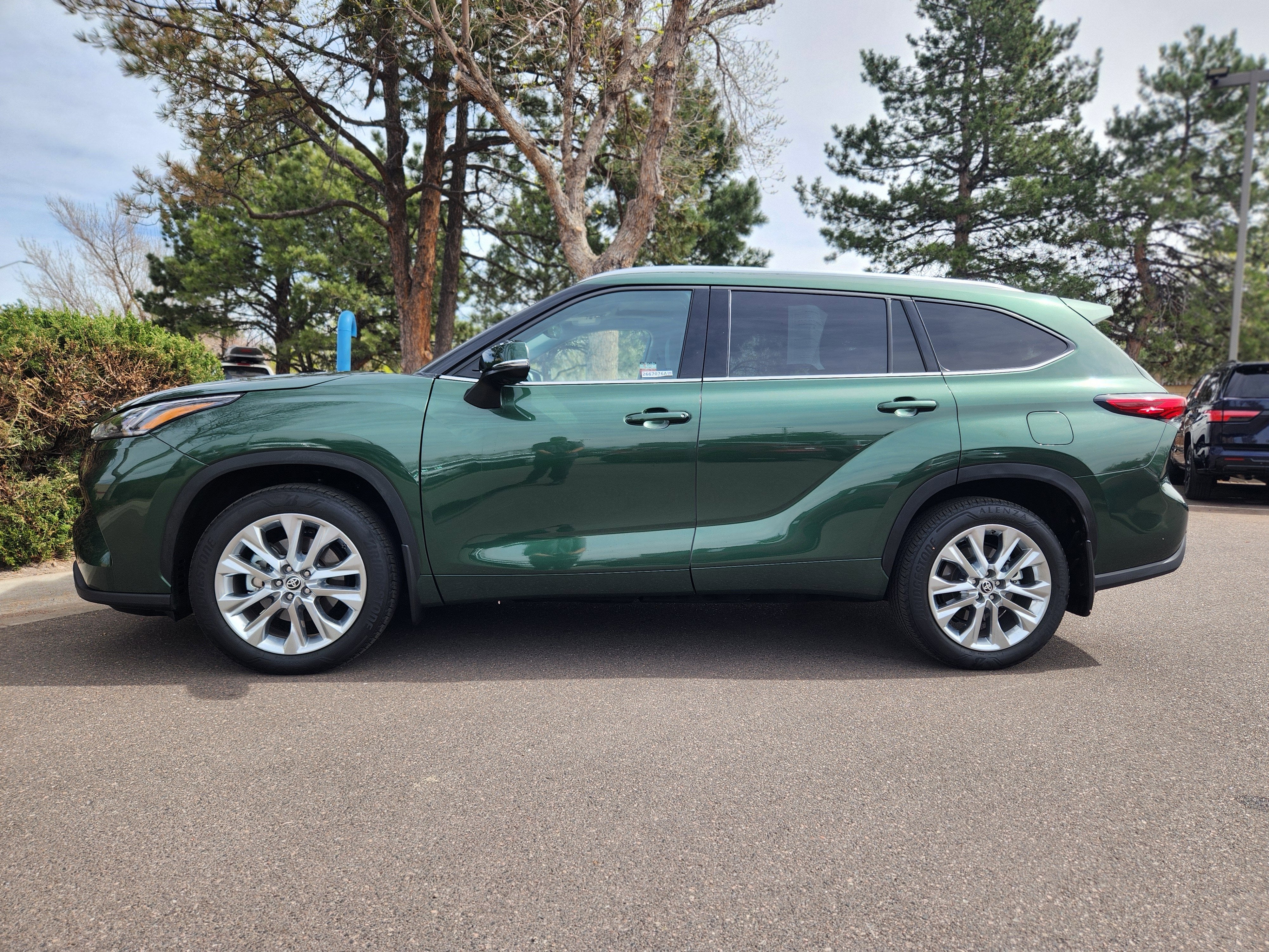 2023 Toyota Highlander Limited