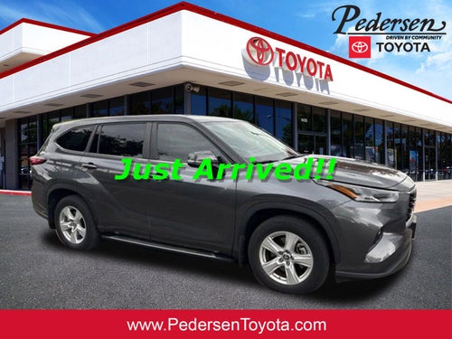 2023 Toyota Highlander LE