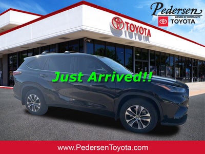 2024 Toyota Highlander XLE