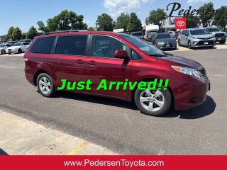 2012 Toyota Sienna LE