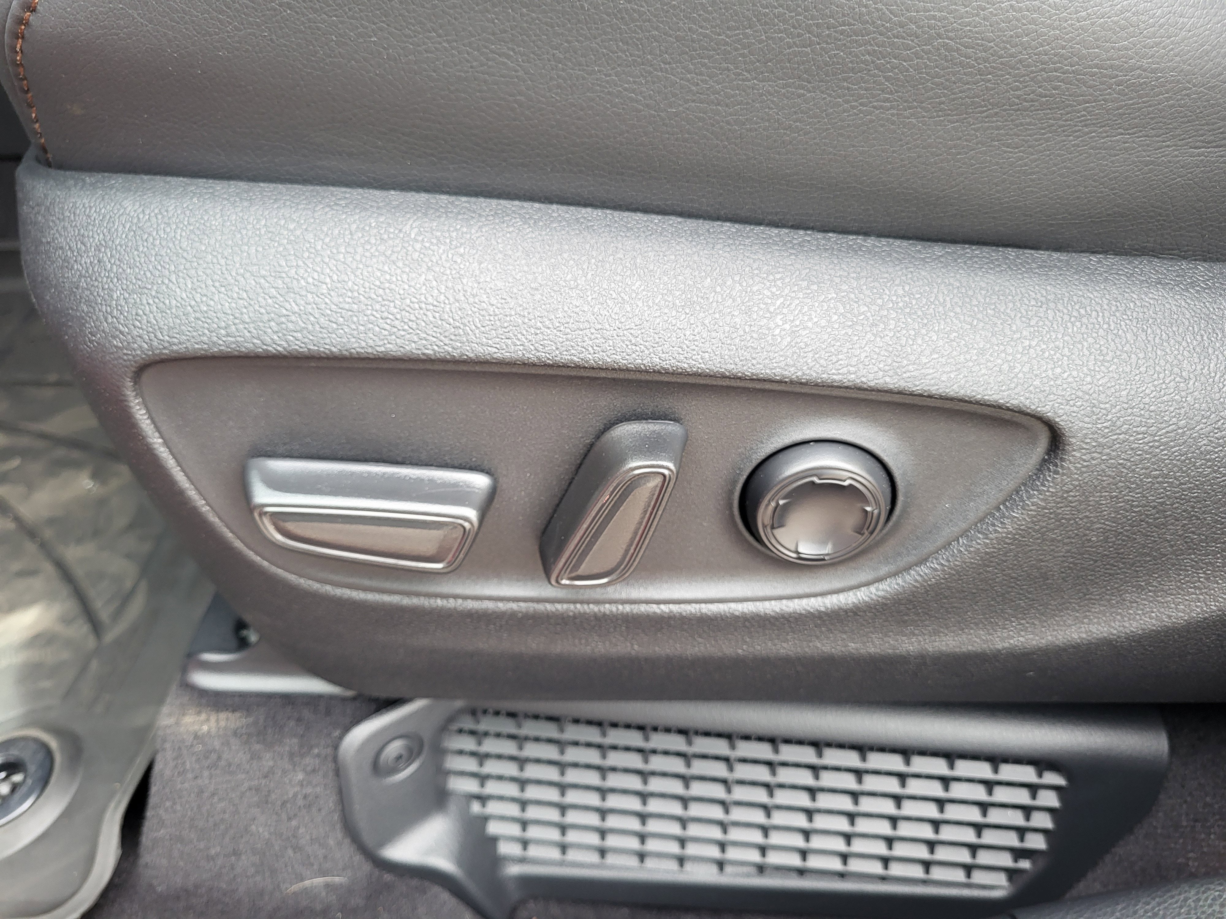 2025 Toyota Sienna Limited