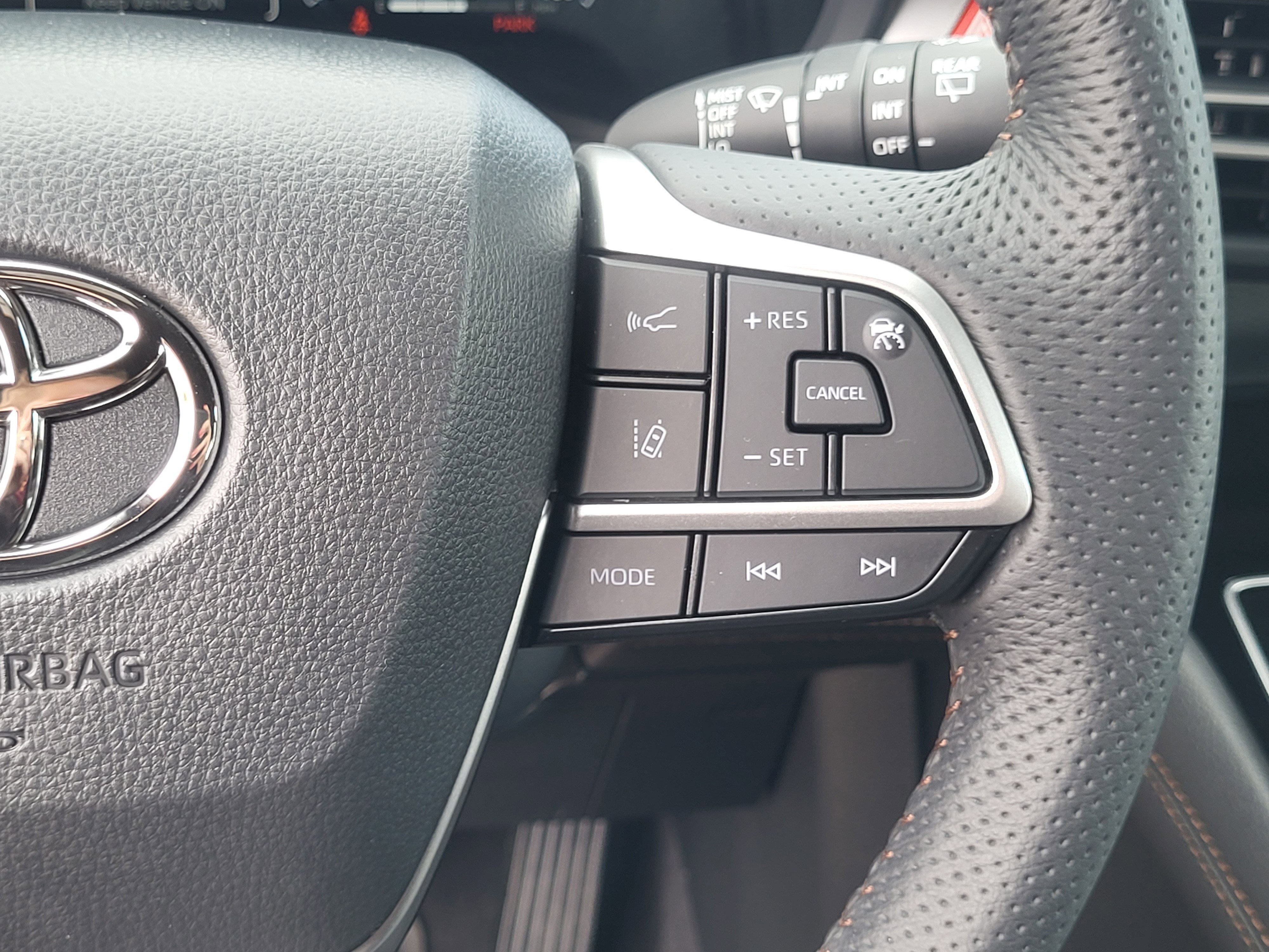 2025 Toyota Sienna Limited