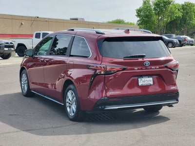 2025 Toyota Sienna Limited
