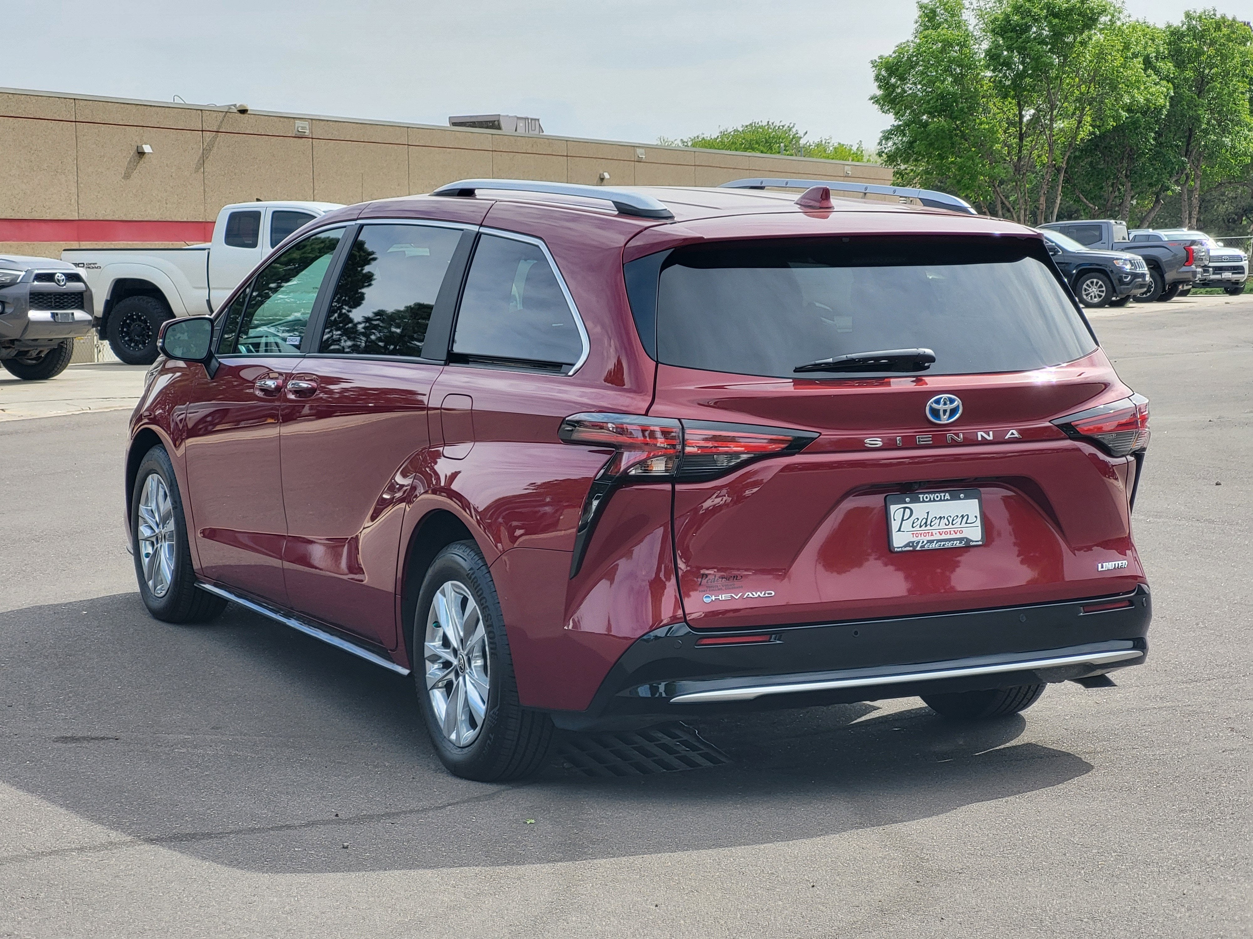 2025 Toyota Sienna Limited