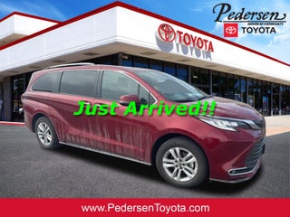 2025 Toyota Sienna Limited