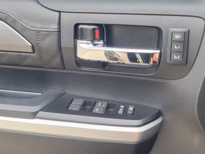 2017 Toyota Tundra Platinum