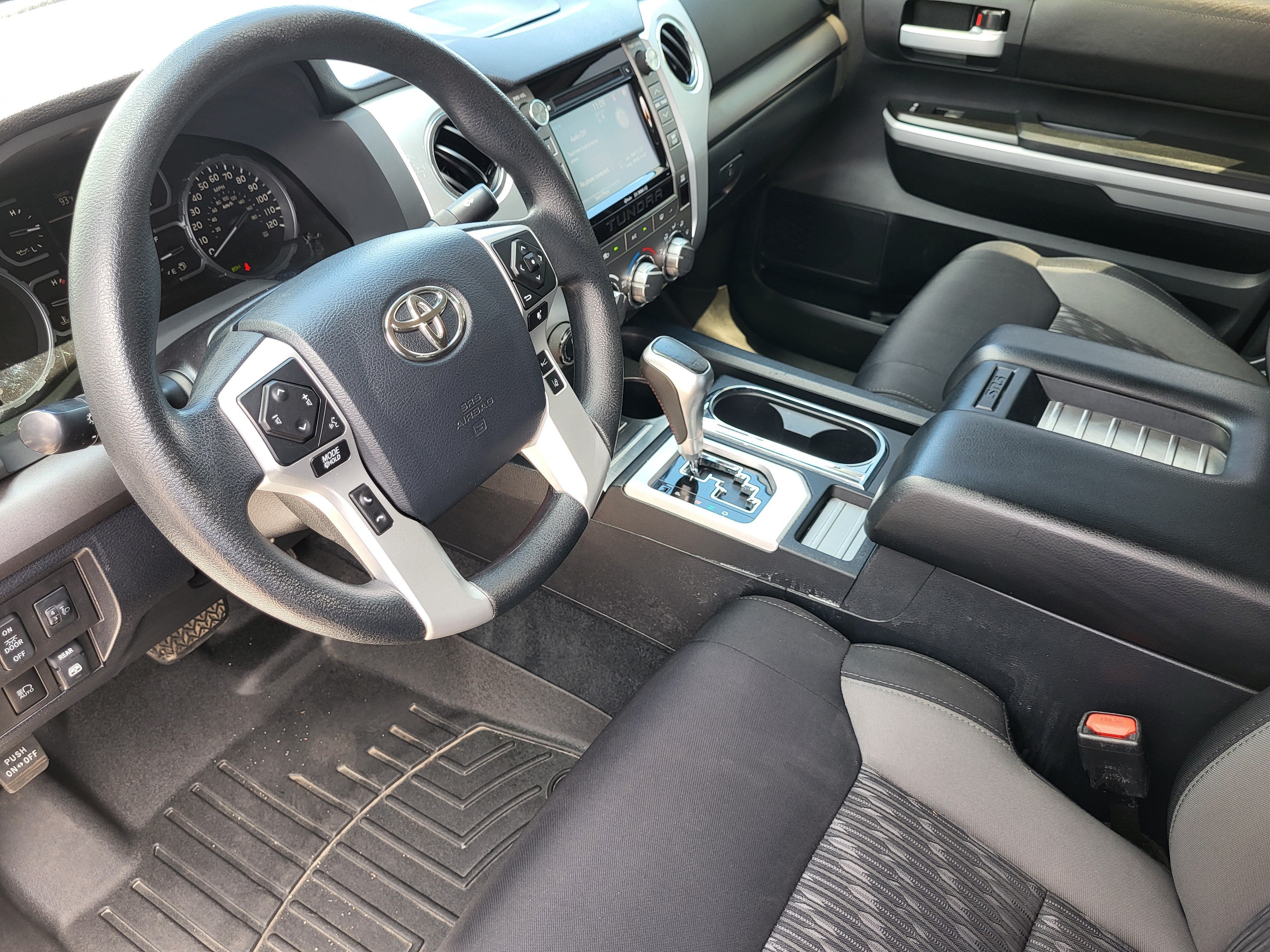 2018 Toyota Tundra SR5